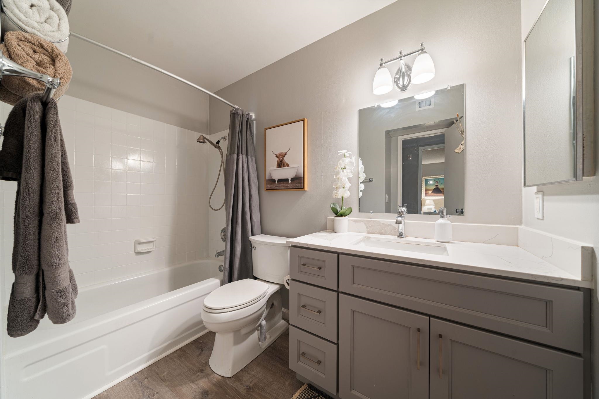 Detail Gallery Image 11 of 24 For 320 N Civic Drive #407,  Walnut Creek,  CA 94596 - 1 Beds | 1 Baths