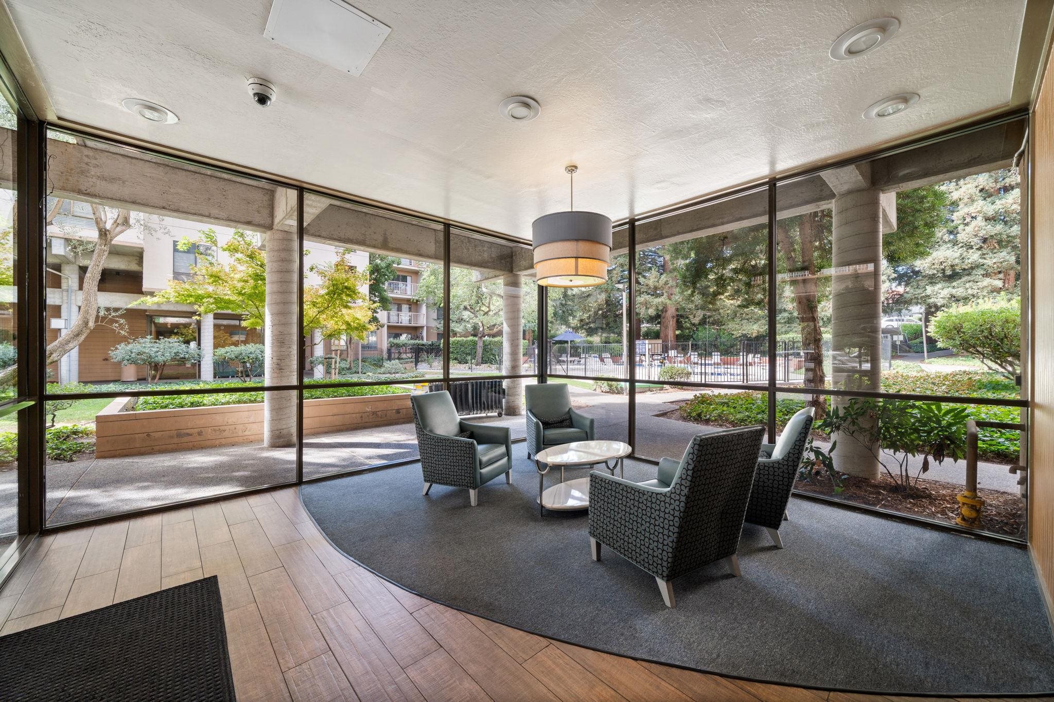 Detail Gallery Image 14 of 24 For 320 N Civic Drive #407,  Walnut Creek,  CA 94596 - 1 Beds | 1 Baths