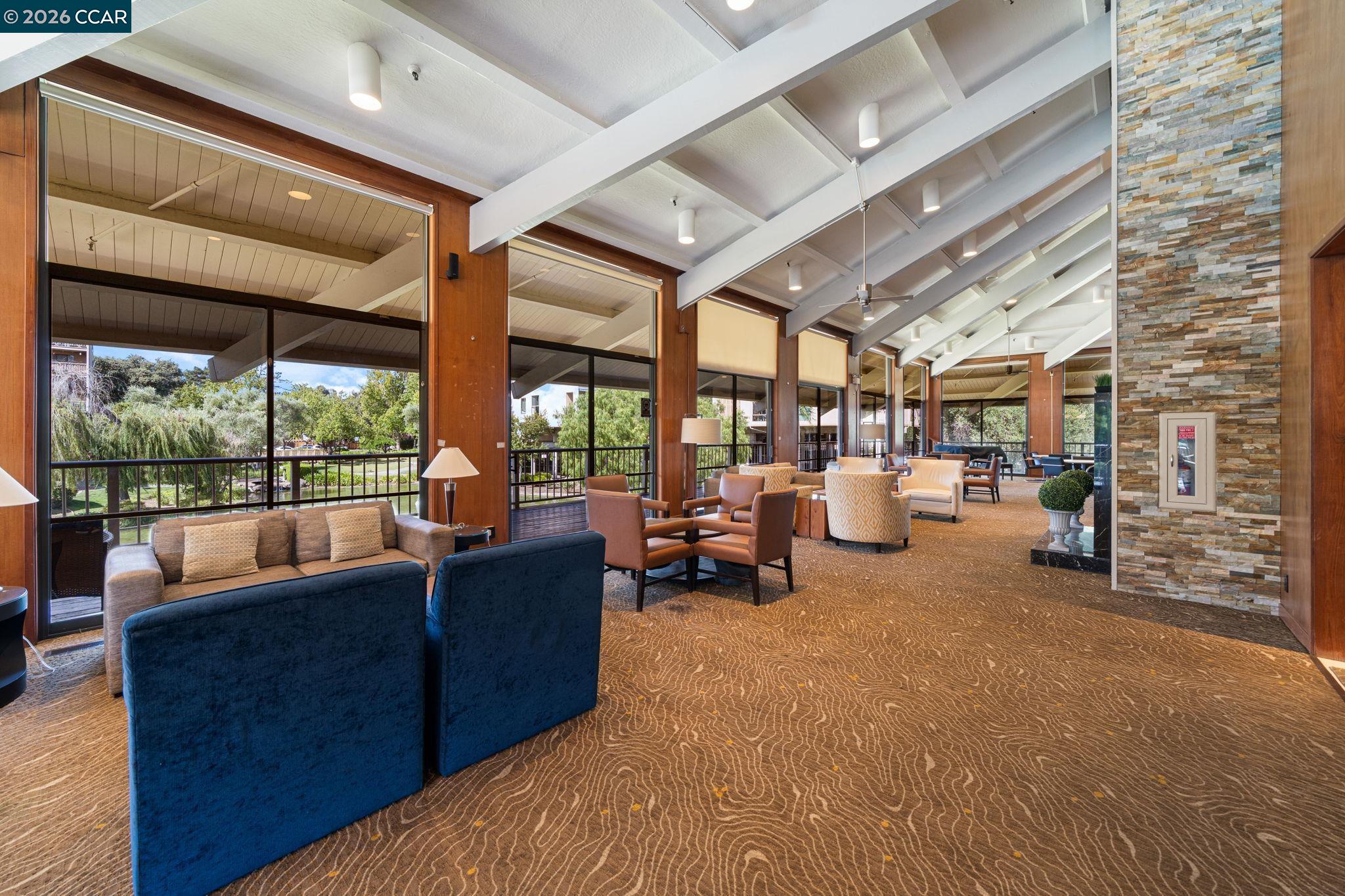 Detail Gallery Image 17 of 24 For 320 N Civic Drive #407,  Walnut Creek,  CA 94596 - 1 Beds | 1 Baths