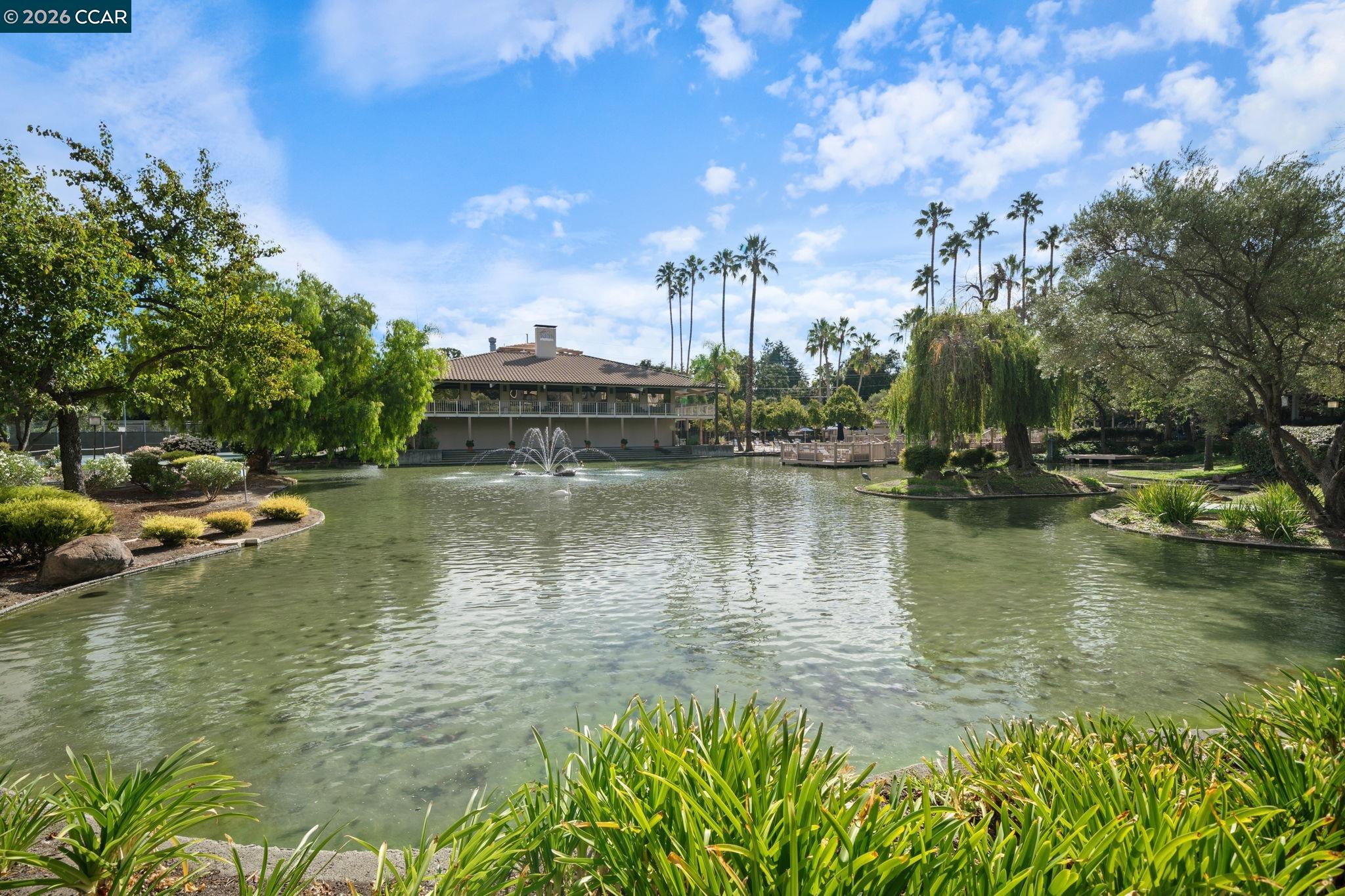 Detail Gallery Image 20 of 24 For 320 N Civic Drive #407,  Walnut Creek,  CA 94596 - 1 Beds | 1 Baths