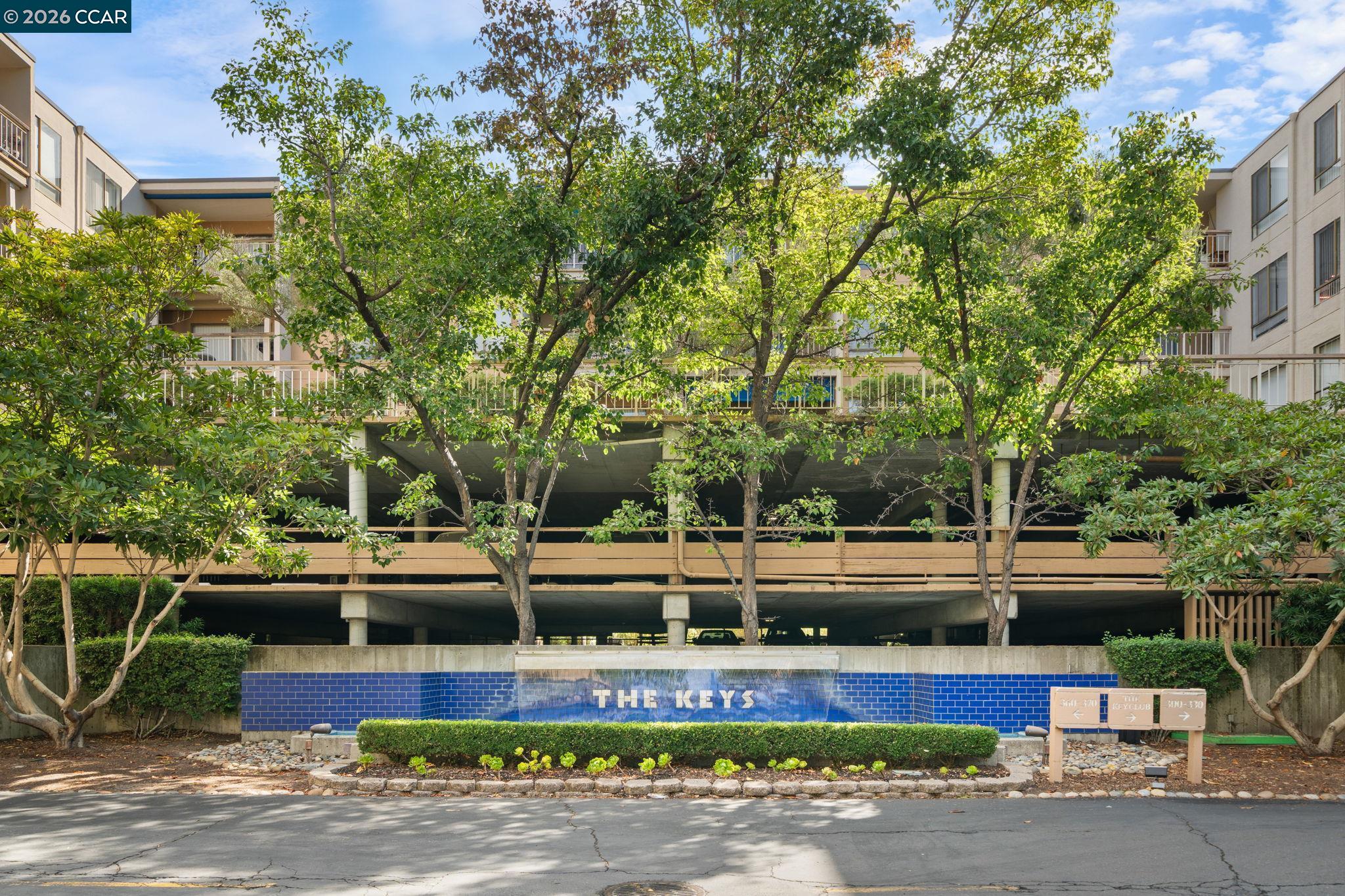 Detail Gallery Image 23 of 24 For 320 N Civic Drive #407,  Walnut Creek,  CA 94596 - 1 Beds | 1 Baths