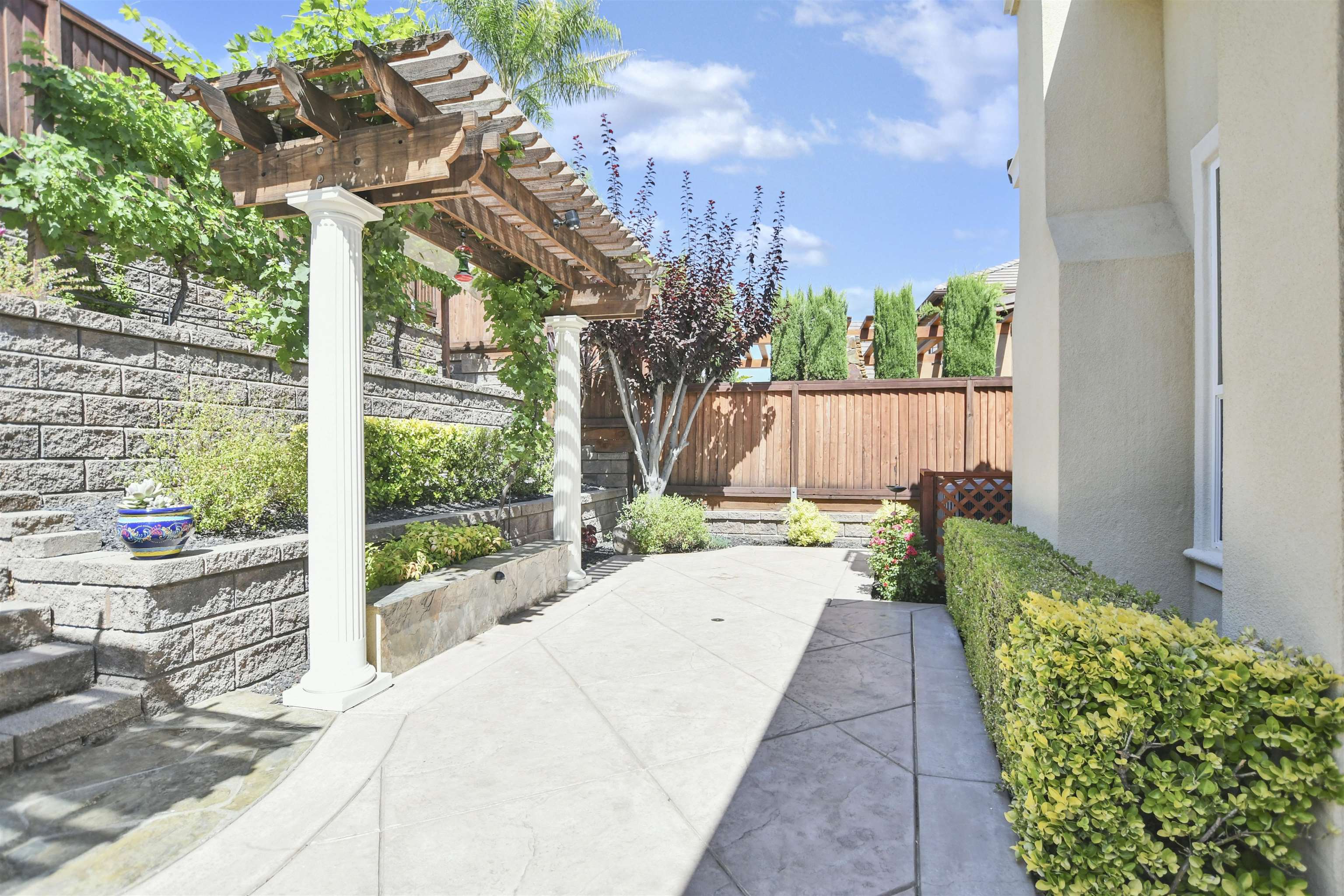 Detail Gallery Image 25 of 37 For 1644 Gamay Ln, Brentwood,  CA 94513 - 2 Beds | 2 Baths