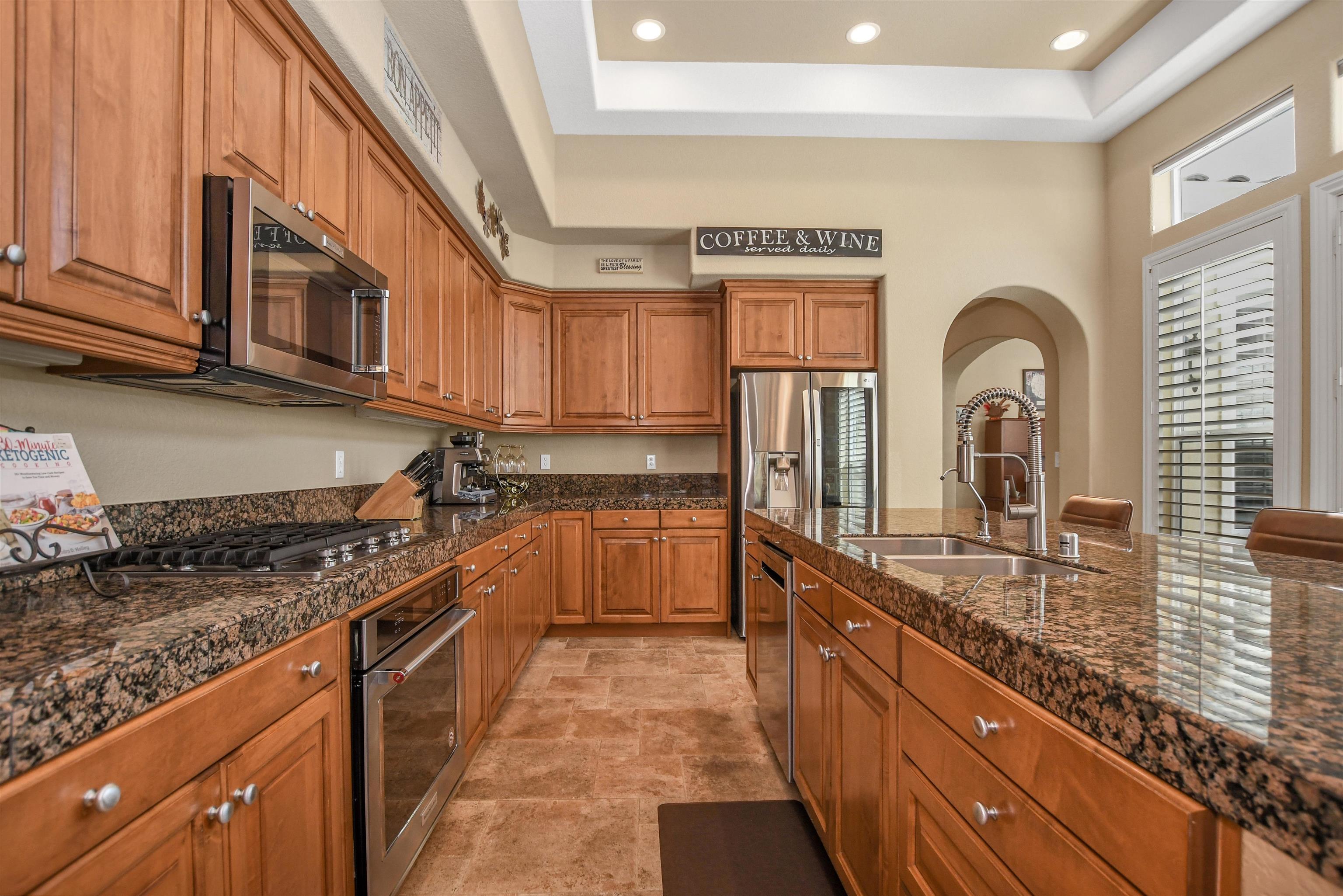 Detail Gallery Image 7 of 37 For 1644 Gamay Ln, Brentwood,  CA 94513 - 2 Beds | 2 Baths