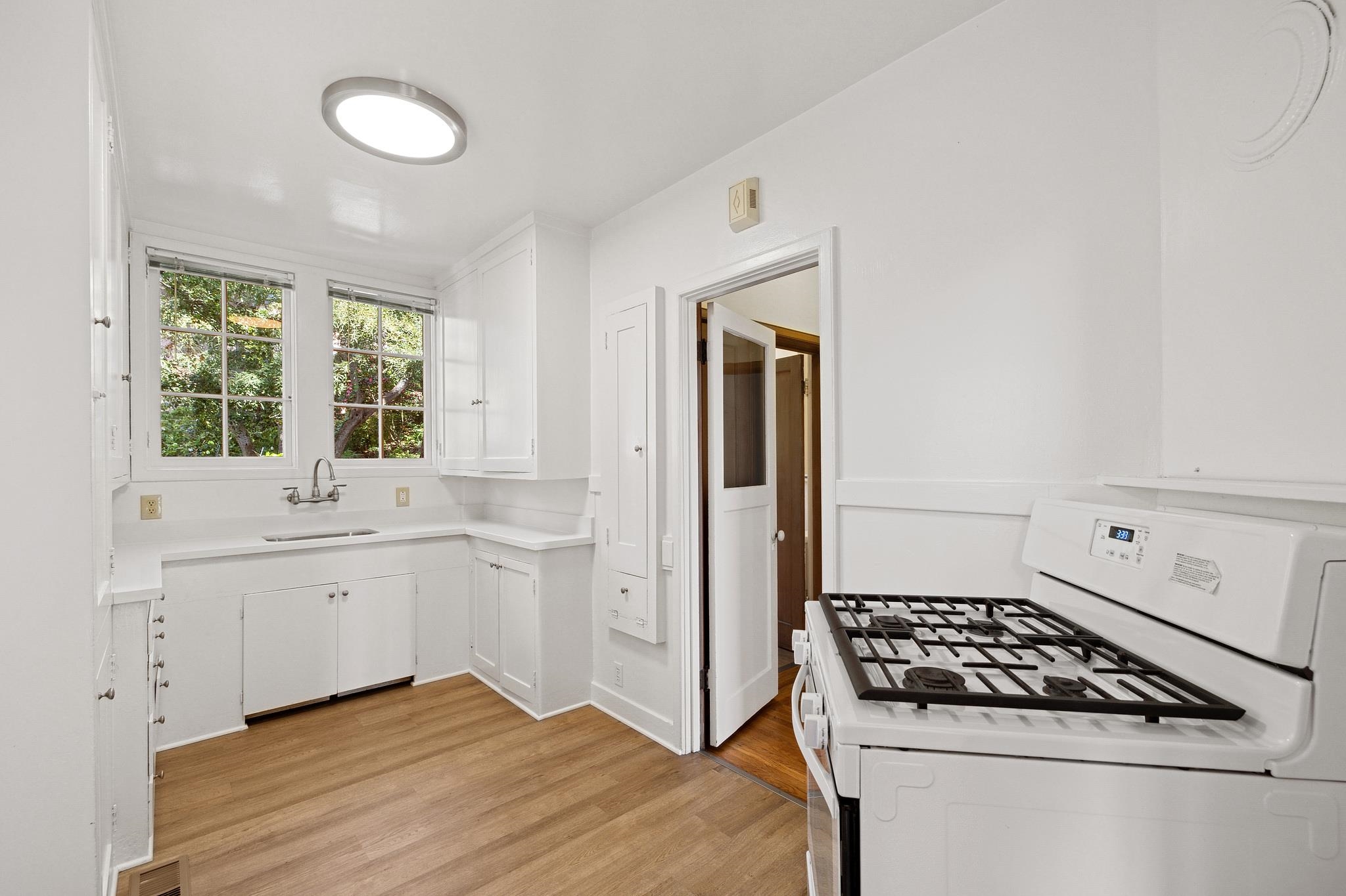 Detail Gallery Image 41 of 60 For 2501 Rose Walk, Berkeley,  CA 94708-1902 - – Beds | – Baths