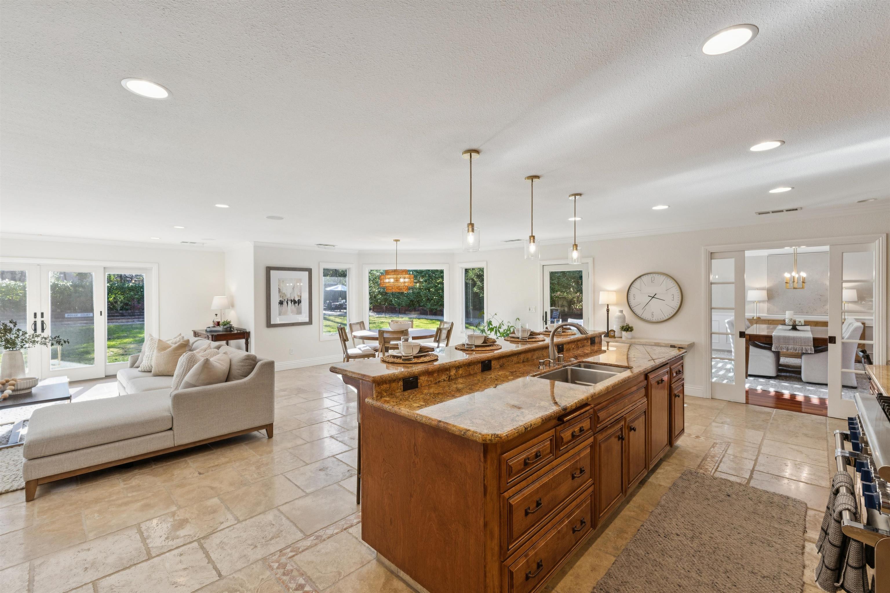 Detail Gallery Image 20 of 60 For 259 Fairway Dr, Danville,  CA 94526 - 4 Beds | 2/1 Baths