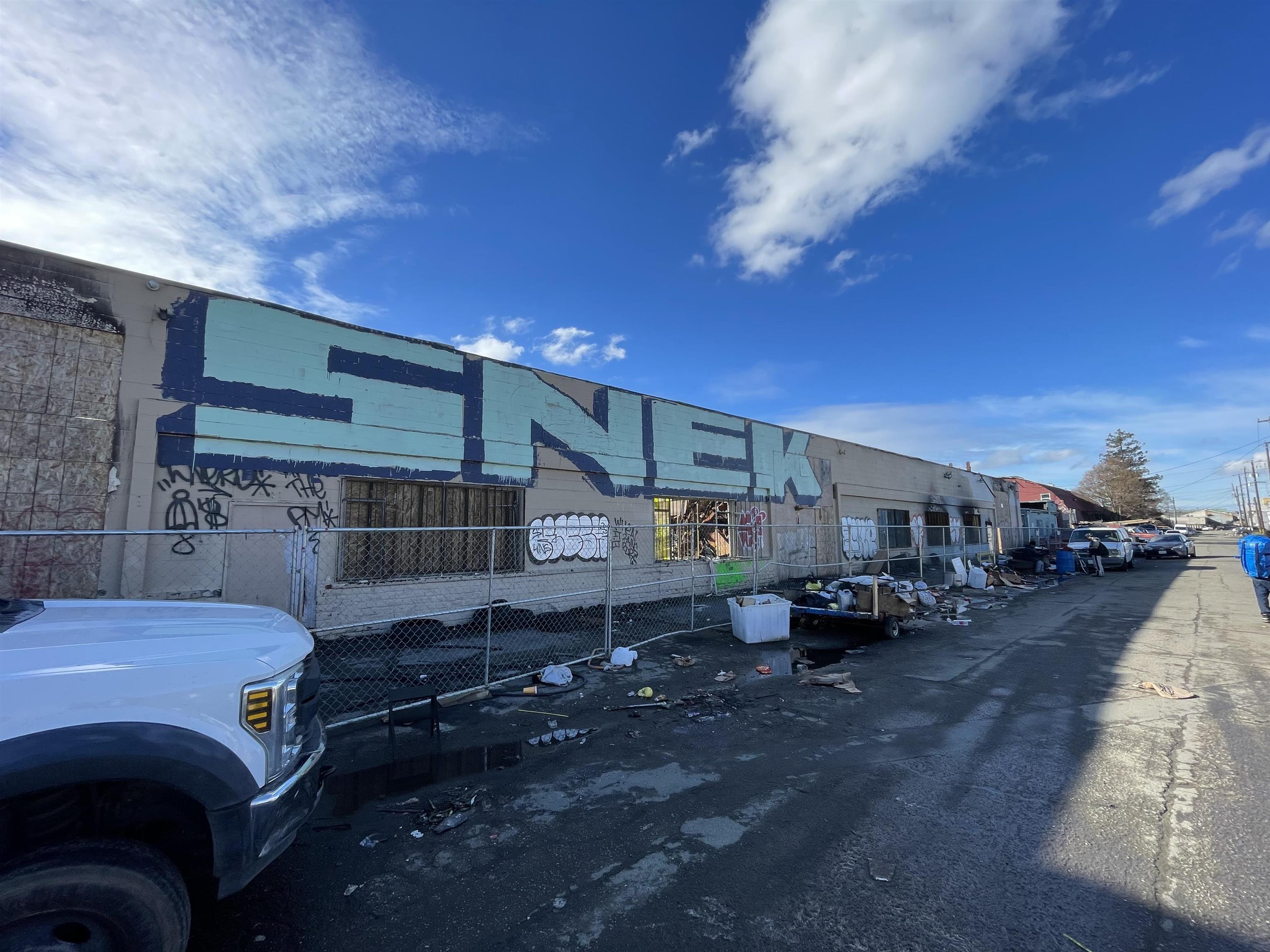 Detail Gallery Image 2 of 3 For 5321 E 8th St, Oakland,  CA 94601 - – Beds | – Baths