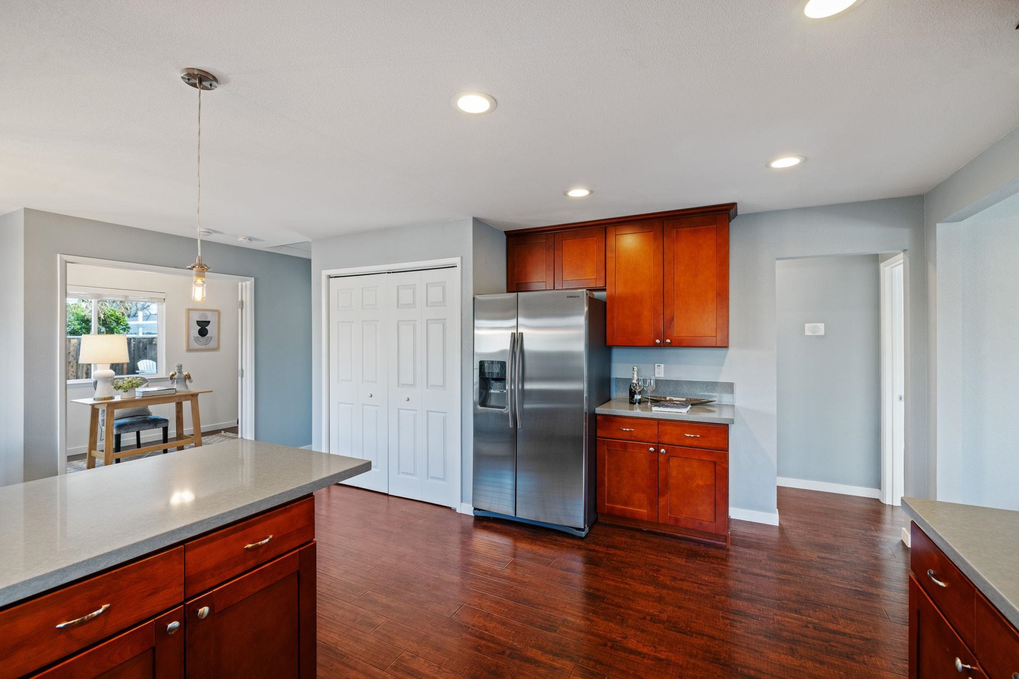 Detail Gallery Image 13 of 54 For 340 Andrews St, Livermore,  CA 94551 - 3 Beds | 2 Baths