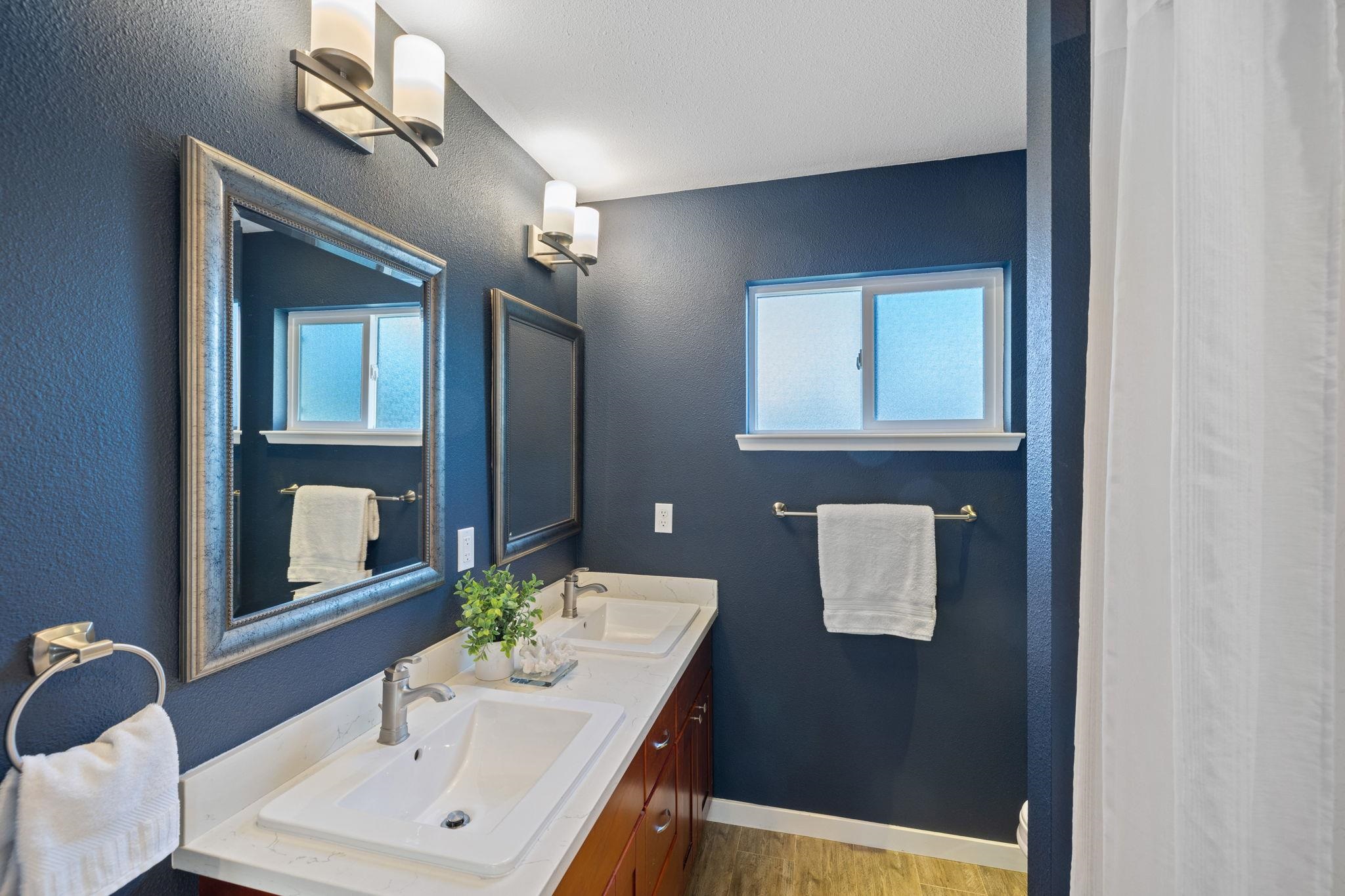 Detail Gallery Image 30 of 54 For 340 Andrews St, Livermore,  CA 94551 - 3 Beds | 2 Baths