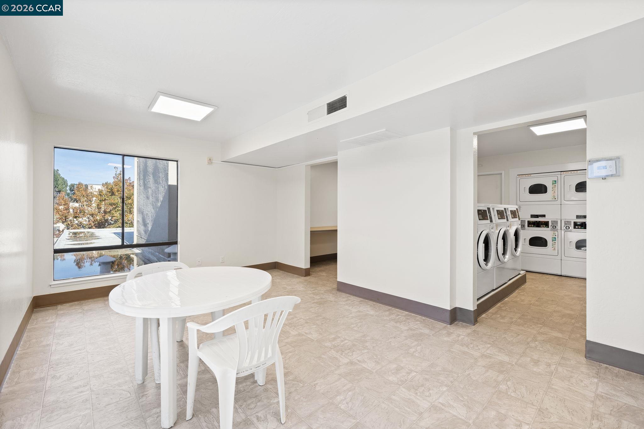 Detail Gallery Image 22 of 35 For 340 N Civic Dr #503,  Walnut Creek,  CA 94596 - 1 Beds | 1 Baths