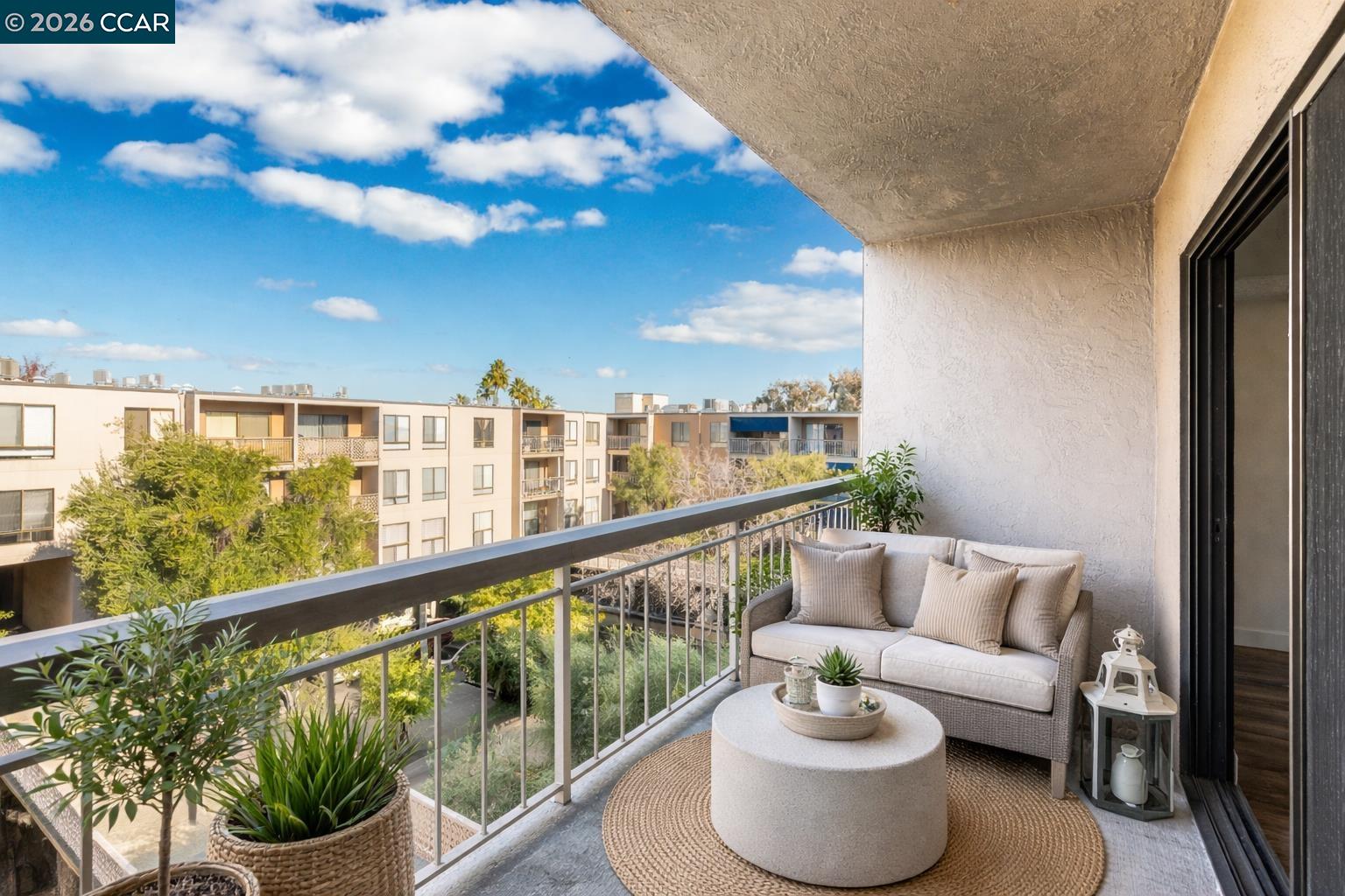 Detail Gallery Image 9 of 35 For 340 N Civic Dr #503,  Walnut Creek,  CA 94596 - 1 Beds | 1 Baths