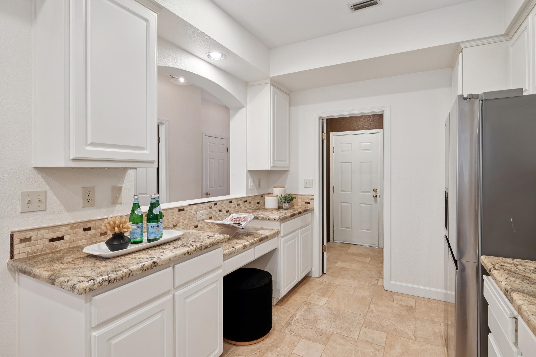 Detail Gallery Image 21 of 59 For 23158 Canyon Terrace Dr, Castro Valley,  CA 94552 - 2 Beds | 2/1 Baths
