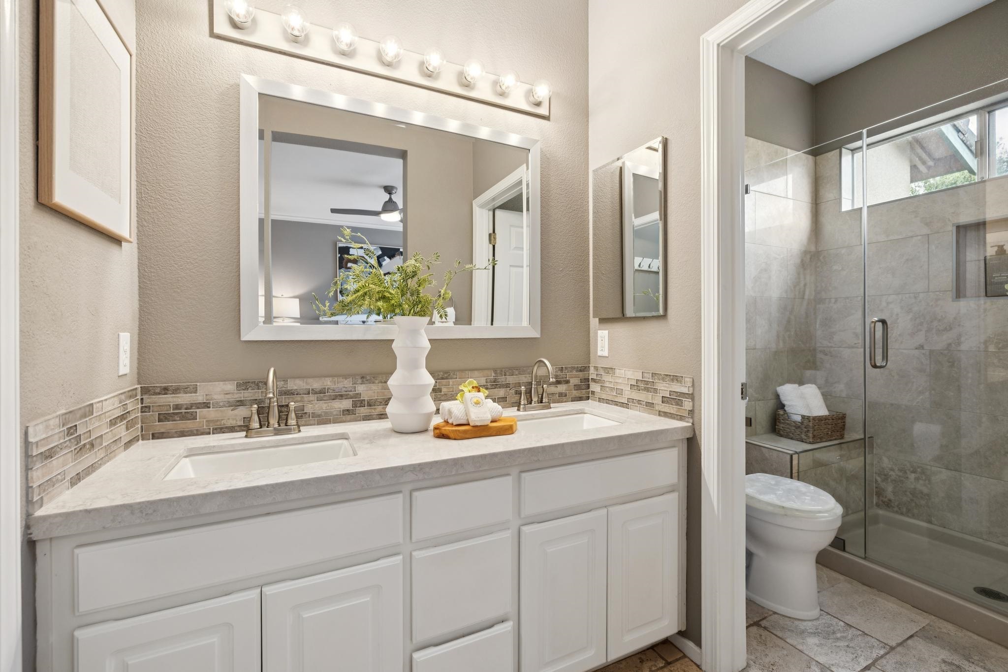 Detail Gallery Image 33 of 59 For 23158 Canyon Terrace Dr, Castro Valley,  CA 94552 - 2 Beds | 2/1 Baths