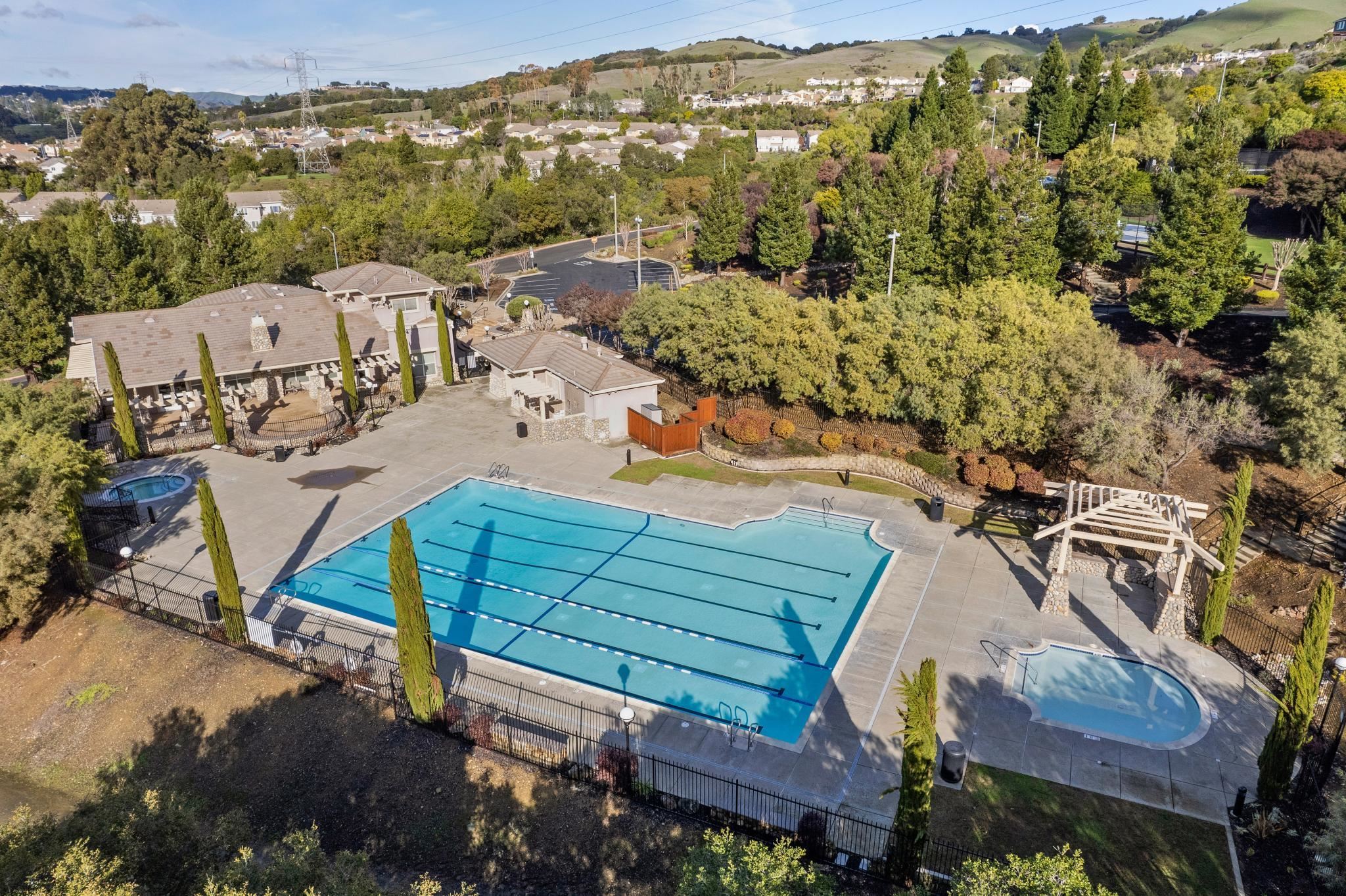 Detail Gallery Image 50 of 59 For 23158 Canyon Terrace Dr, Castro Valley,  CA 94552 - 2 Beds | 2/1 Baths