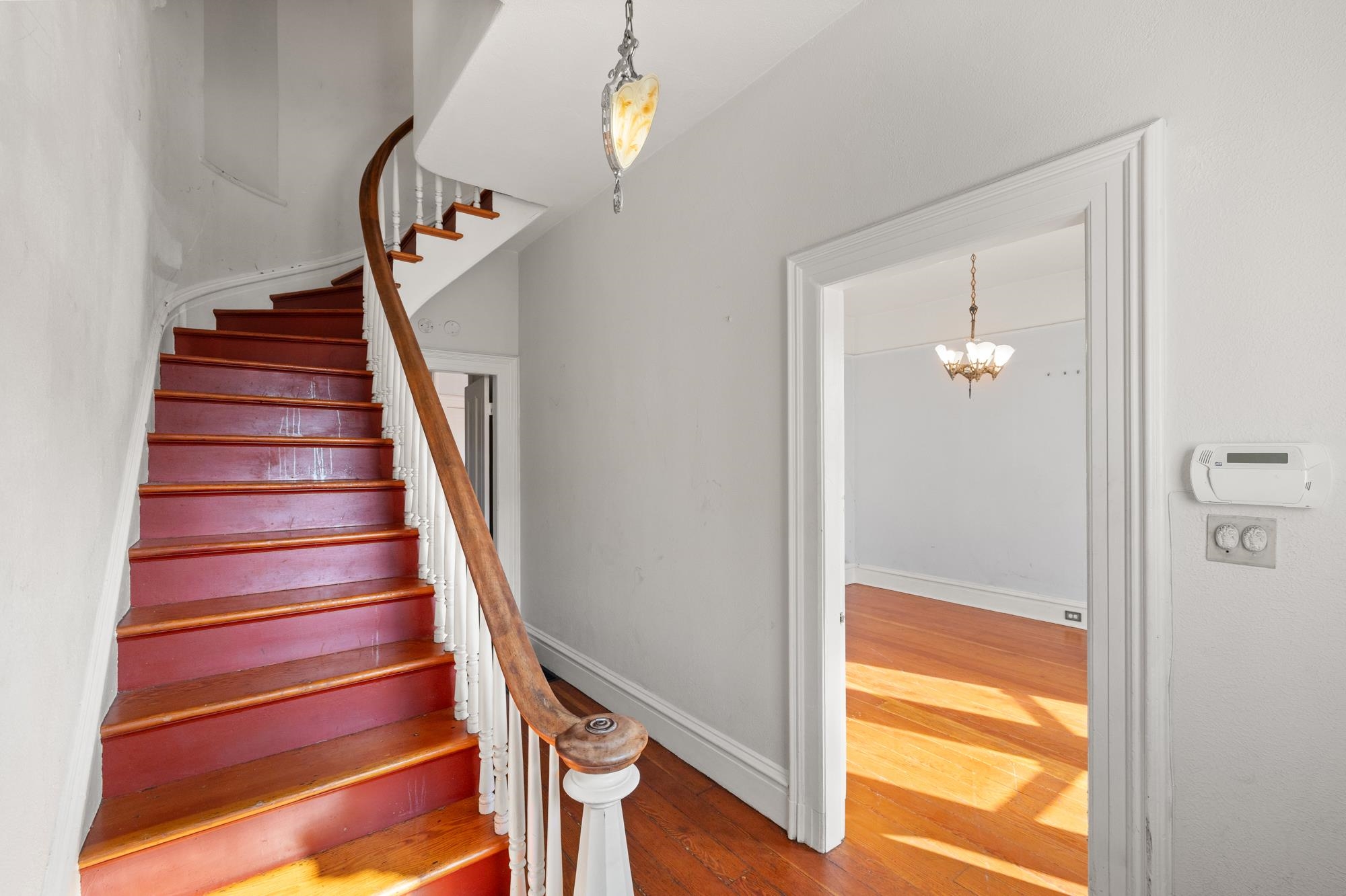 Detail Gallery Image 16 of 52 For 1746 8th Street, Oakland,  CA 94607 - 3 Beds | 1/1 Baths