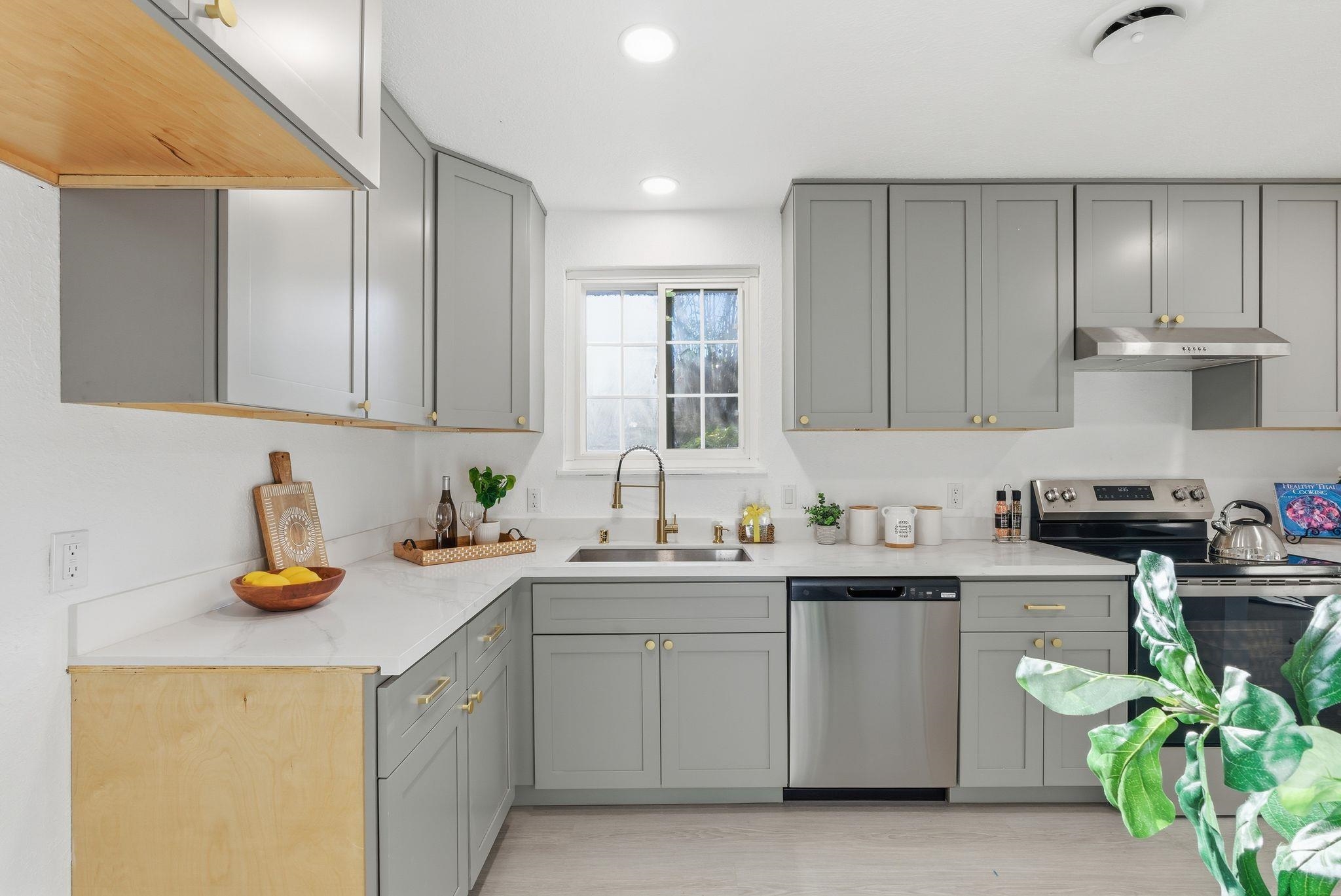 Detail Gallery Image 12 of 39 For 2719 Grant St, Concord,  CA 94520 - 3 Beds | 1 Baths