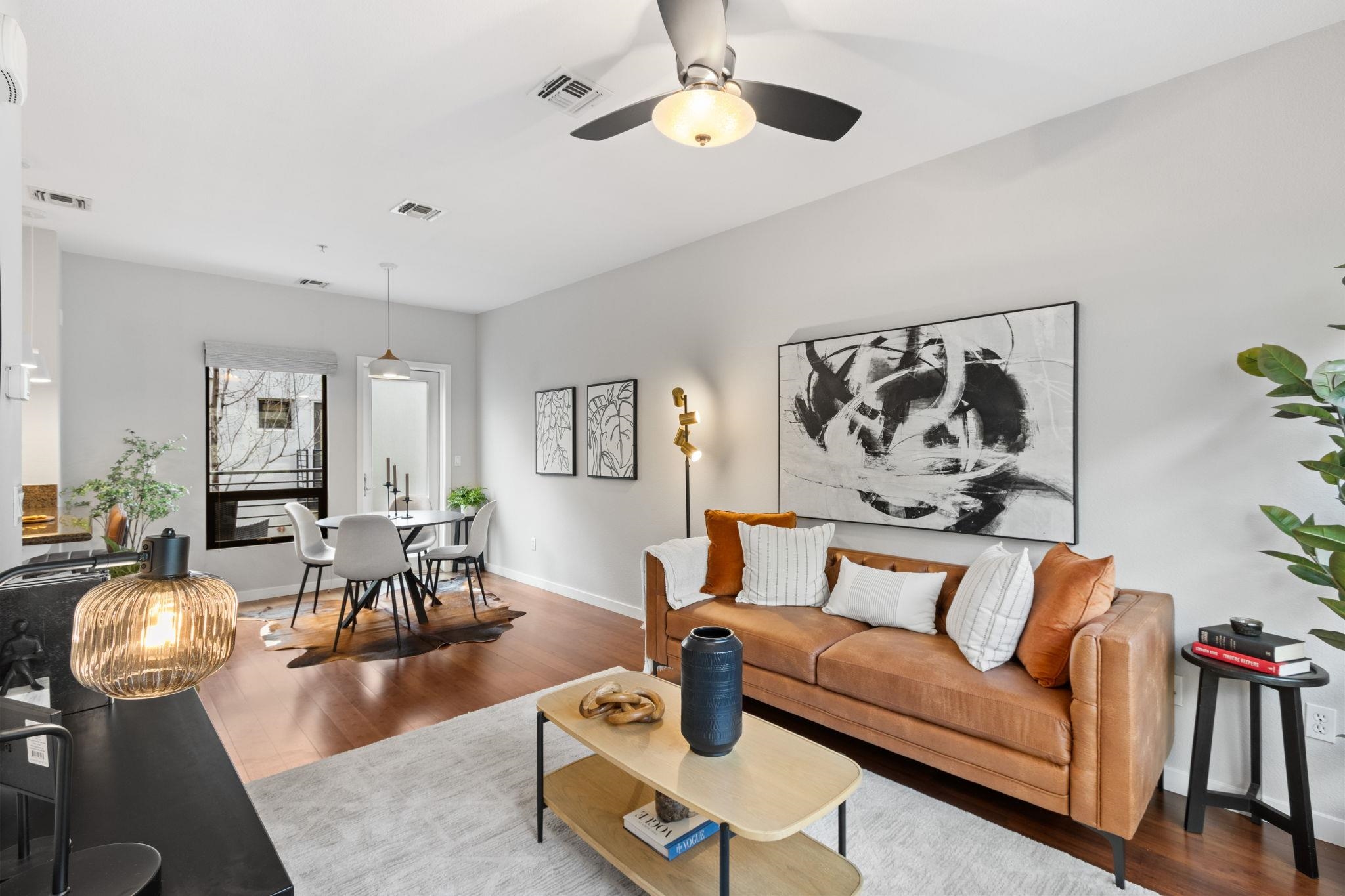 Photo #2: 41120215 Listing: Photo #2