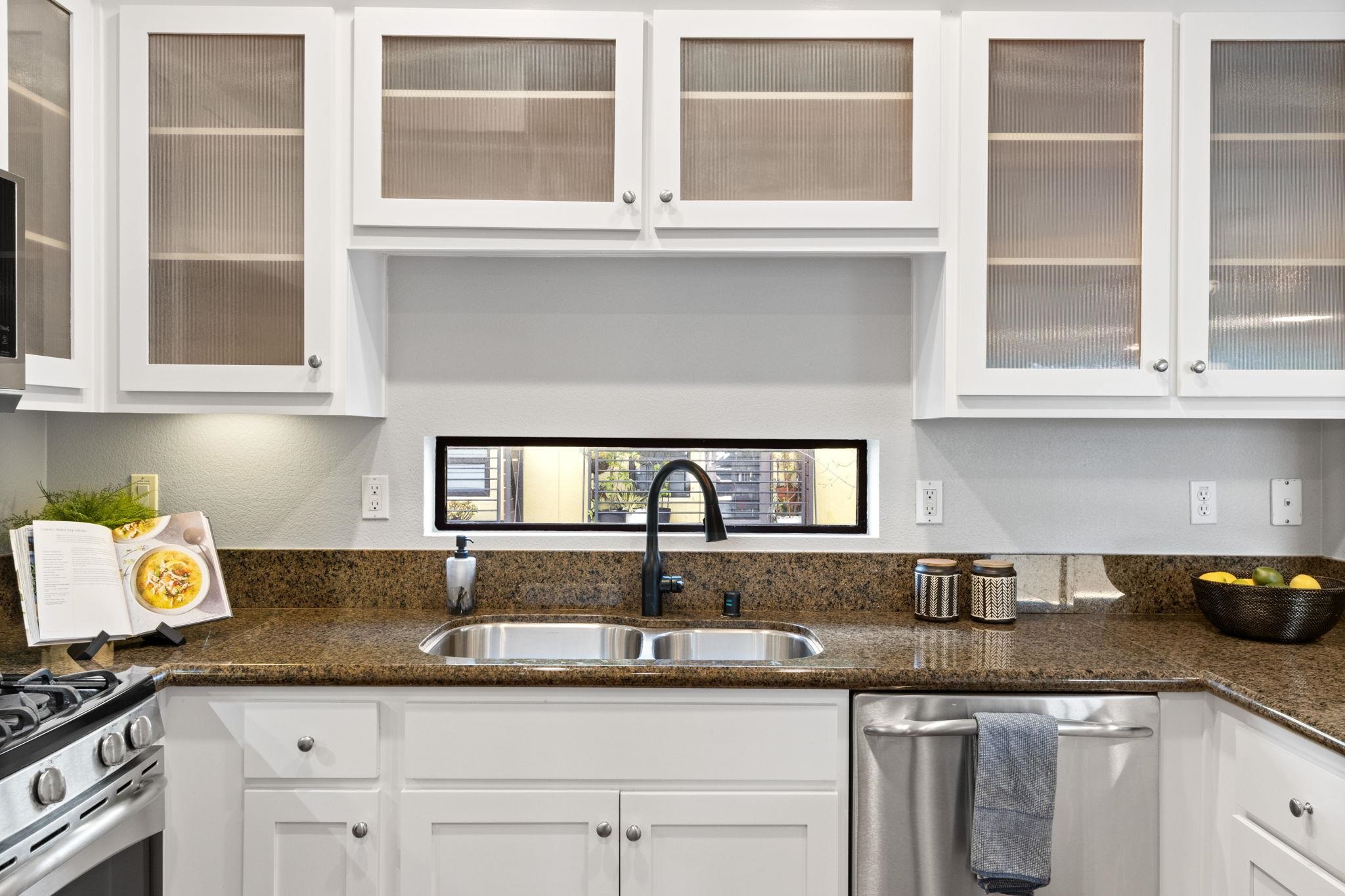 Photo #12: 41120215 Listing: Photo #12