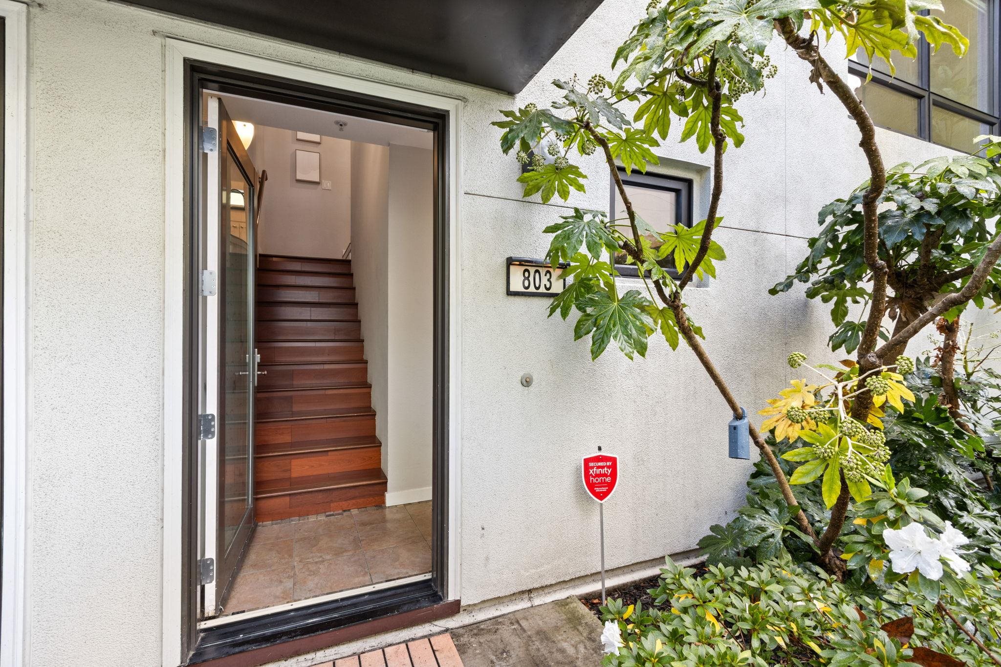 Photo #6: 41120215 Listing: Photo #6