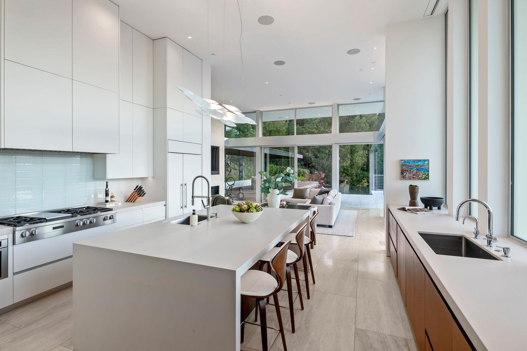 Detail Gallery Image 11 of 52 For , Orinda,  CA 94563 - 5 Beds | 4/1 Baths