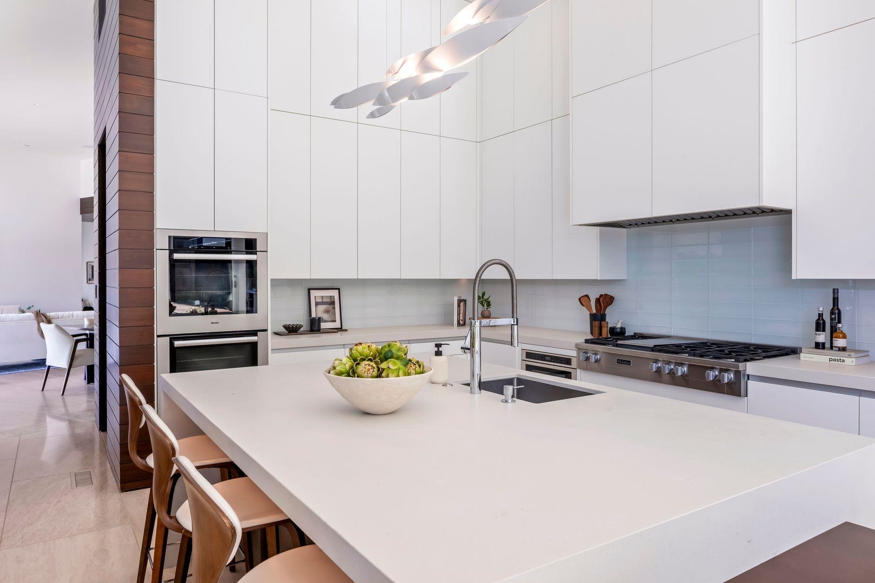 Detail Gallery Image 14 of 52 For , Orinda,  CA 94563 - 5 Beds | 4/1 Baths