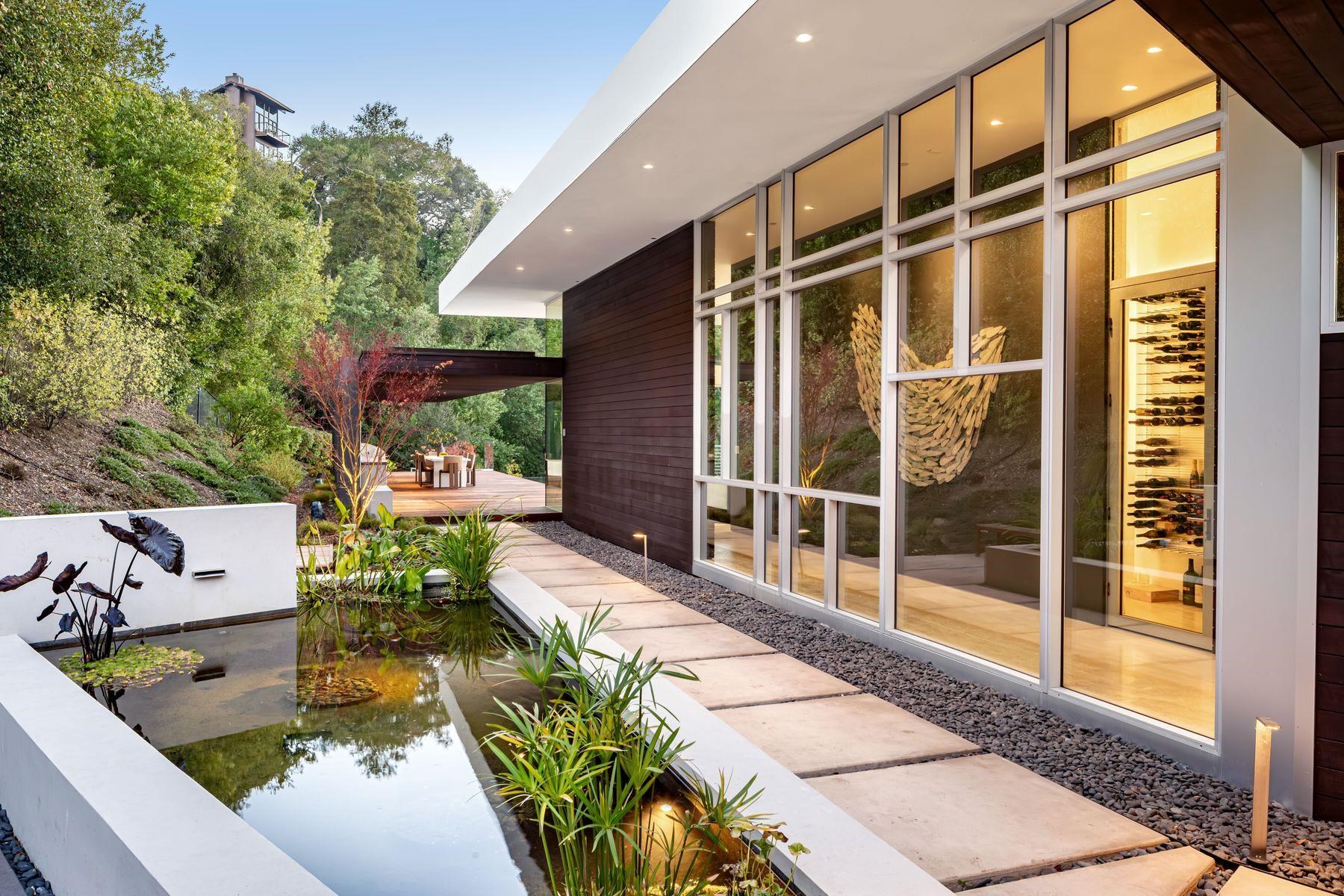 Detail Gallery Image 4 of 52 For , Orinda,  CA 94563 - 5 Beds | 4/1 Baths