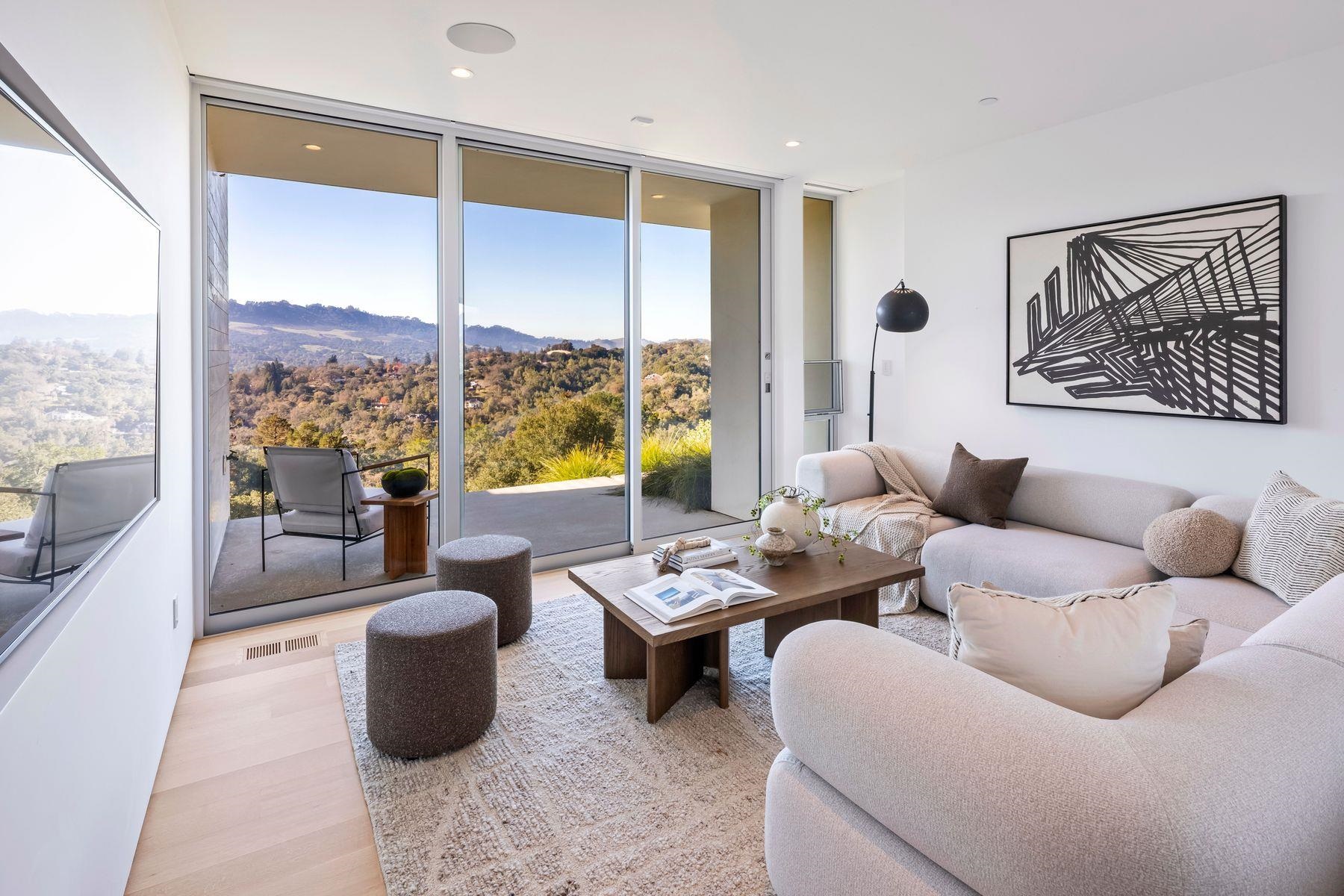 Detail Gallery Image 33 of 52 For , Orinda,  CA 94563 - 5 Beds | 4/1 Baths