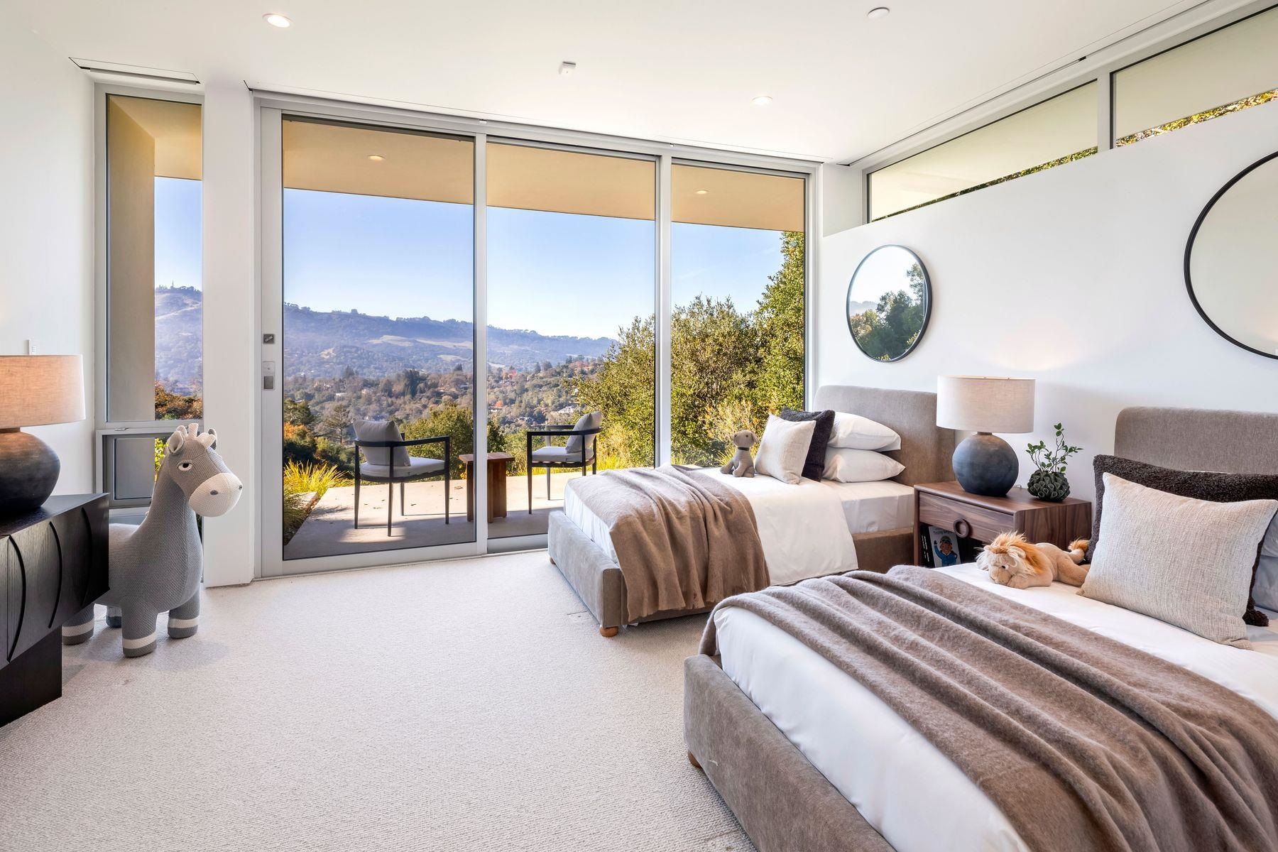 Detail Gallery Image 38 of 52 For , Orinda,  CA 94563 - 5 Beds | 4/1 Baths