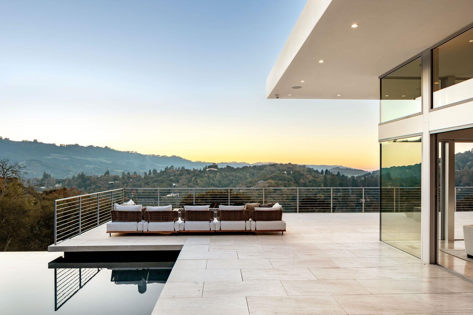 Detail Gallery Image 46 of 52 For , Orinda,  CA 94563 - 5 Beds | 4/1 Baths