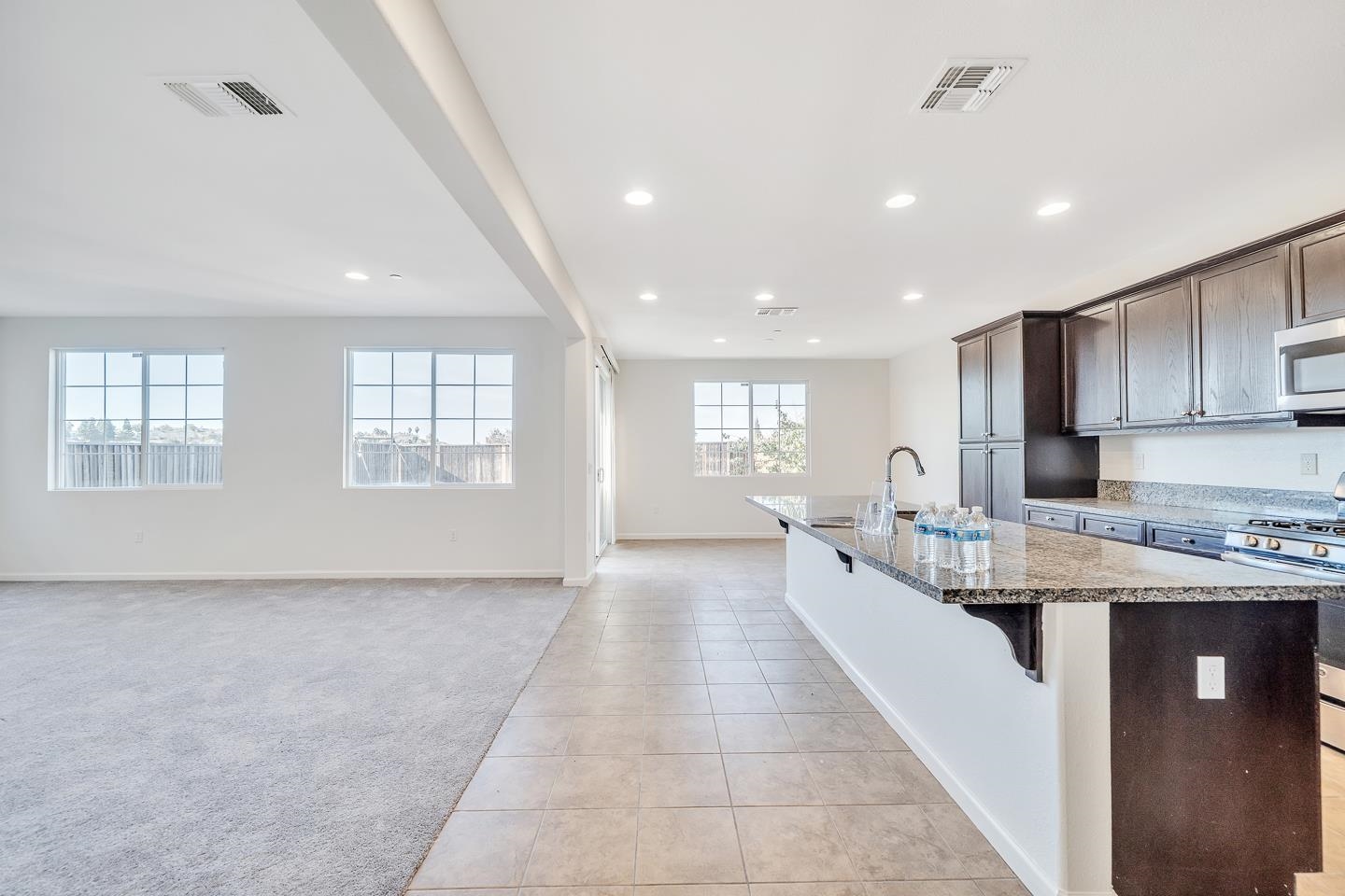 Detail Gallery Image 6 of 27 For 4747 Dundee St, Antioch,  CA 94531 - 4 Beds | 3 Baths