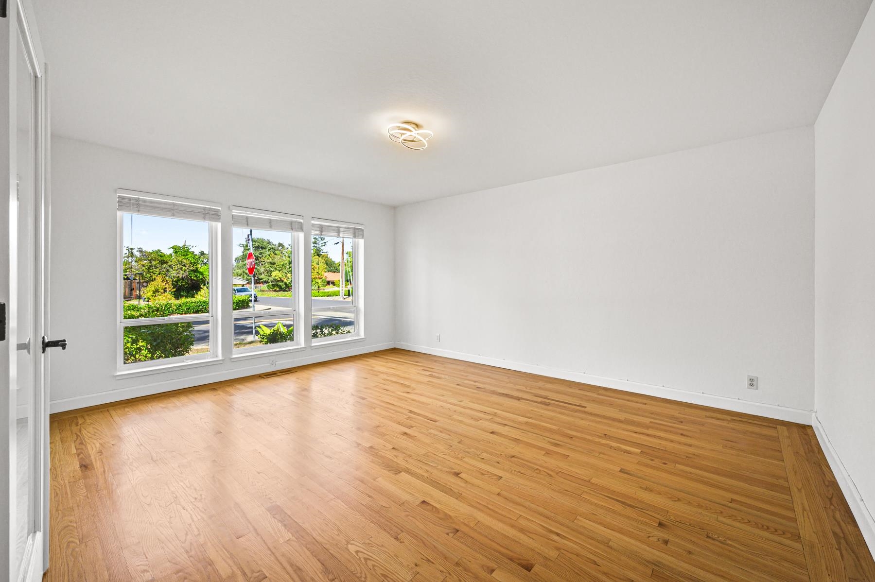 Detail Gallery Image 7 of 60 For 2463 Aarles Ct, Walnut Creek,  CA 94598 - 4 Beds | 2 Baths