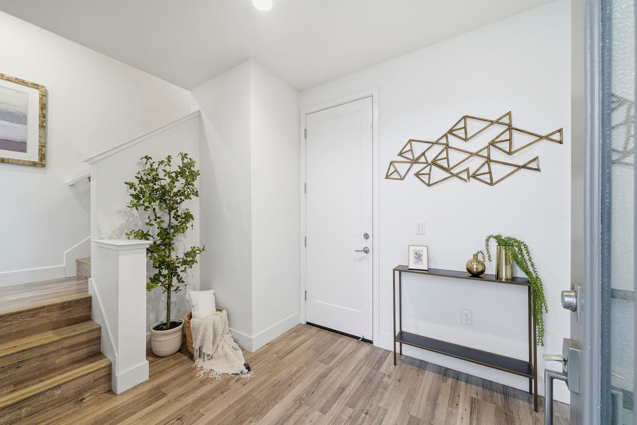 Photo #2: 41120222 Listing: Photo #2