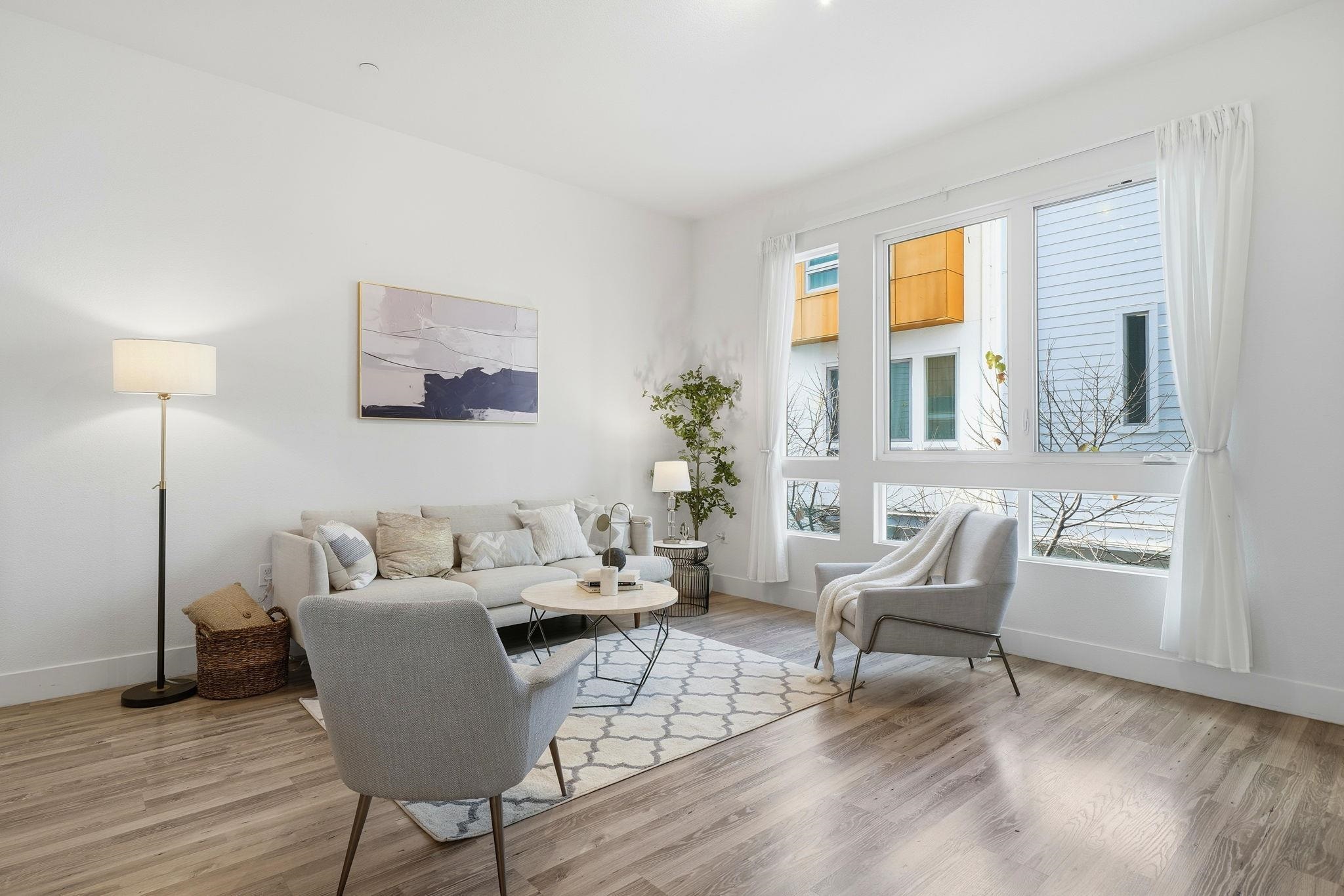 Photo #3: 41120222 Listing: Photo #3