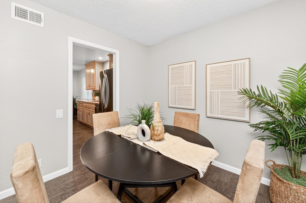 Detail Gallery Image 18 of 42 For 1059 Lakehurst Rd, Livermore,  CA 94551 - 4 Beds | 2 Baths