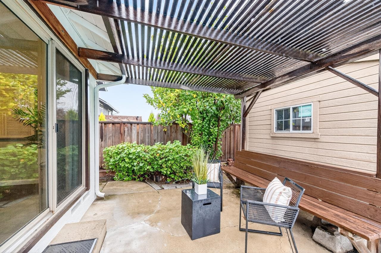 Detail Gallery Image 34 of 42 For 1059 Lakehurst Rd, Livermore,  CA 94551 - 4 Beds | 2 Baths