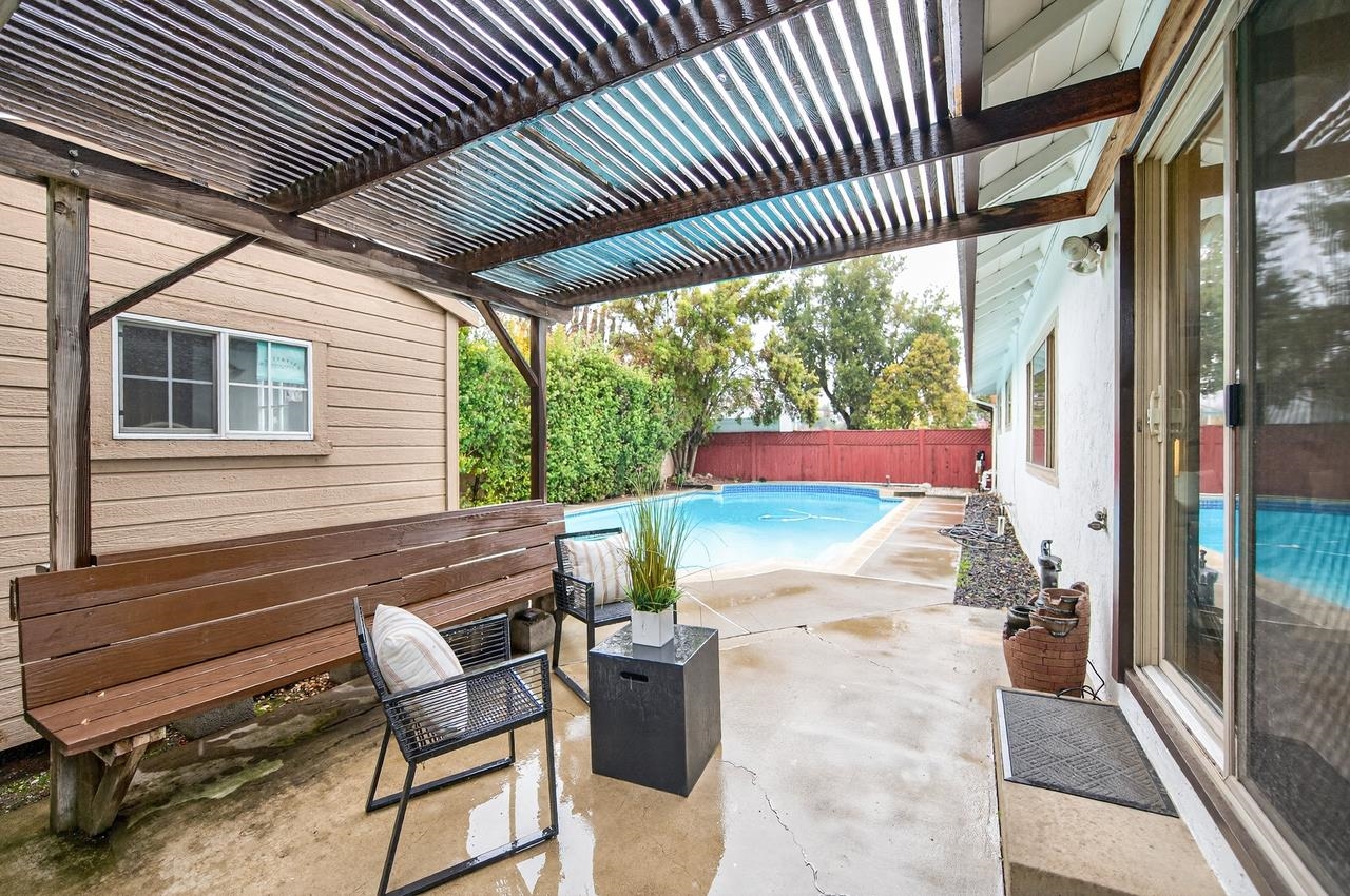 Detail Gallery Image 35 of 42 For 1059 Lakehurst Rd, Livermore,  CA 94551 - 4 Beds | 2 Baths