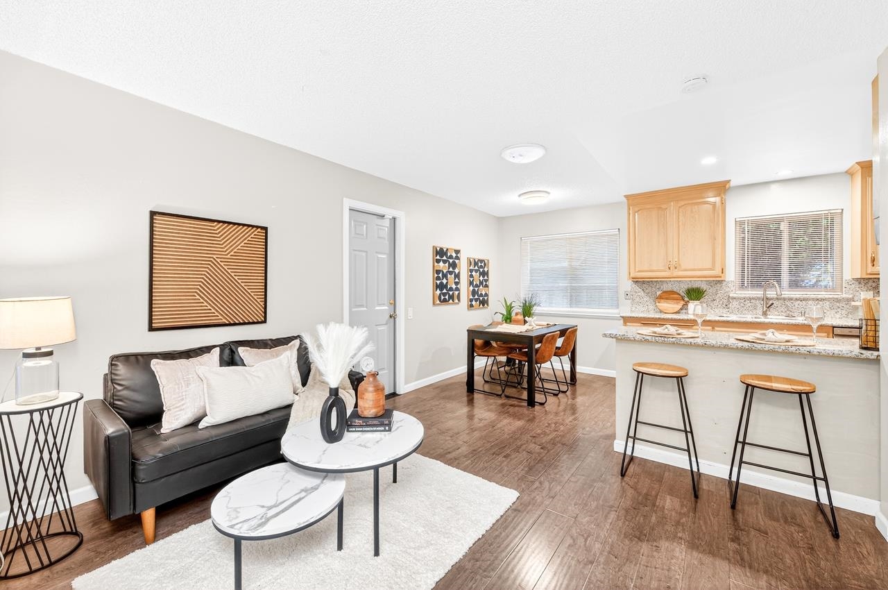 Detail Gallery Image 9 of 42 For 1059 Lakehurst Rd, Livermore,  CA 94551 - 4 Beds | 2 Baths