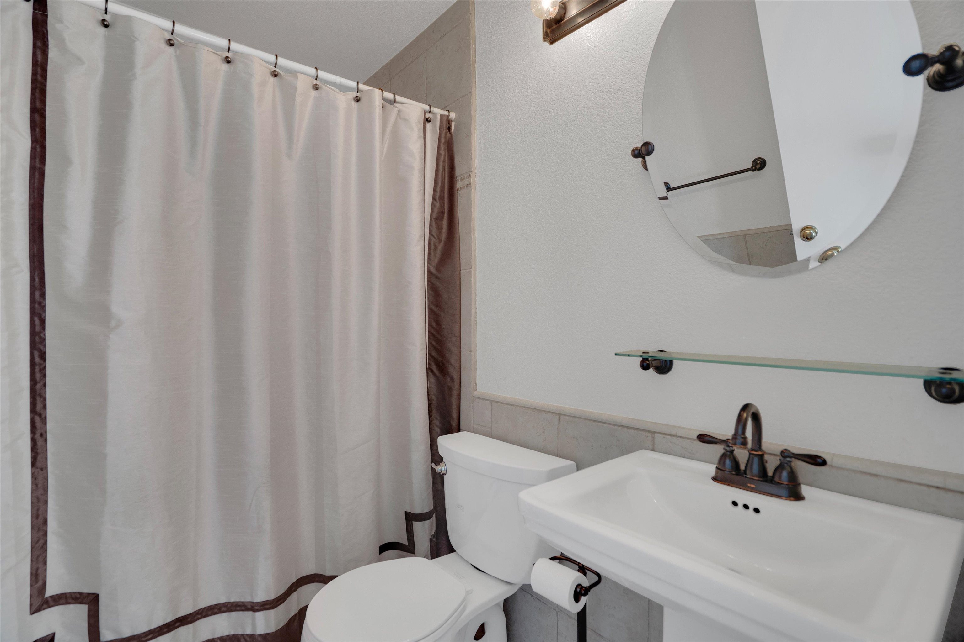 Detail Gallery Image 30 of 49 For 4401 Deermeadow Way, Antioch,  CA 94531 - 5 Beds | 2/1 Baths