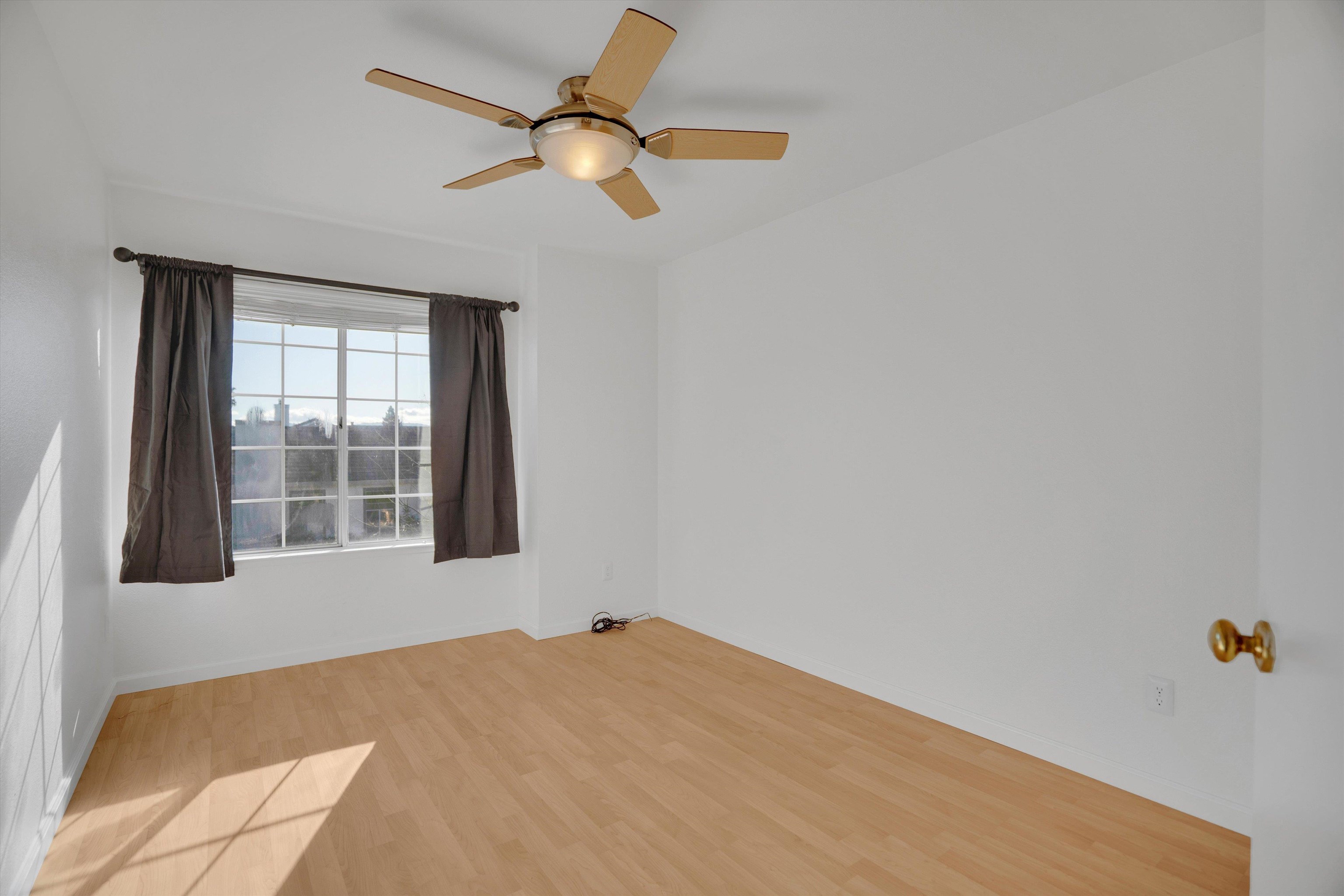 Detail Gallery Image 31 of 49 For 4401 Deermeadow Way, Antioch,  CA 94531 - 5 Beds | 2/1 Baths