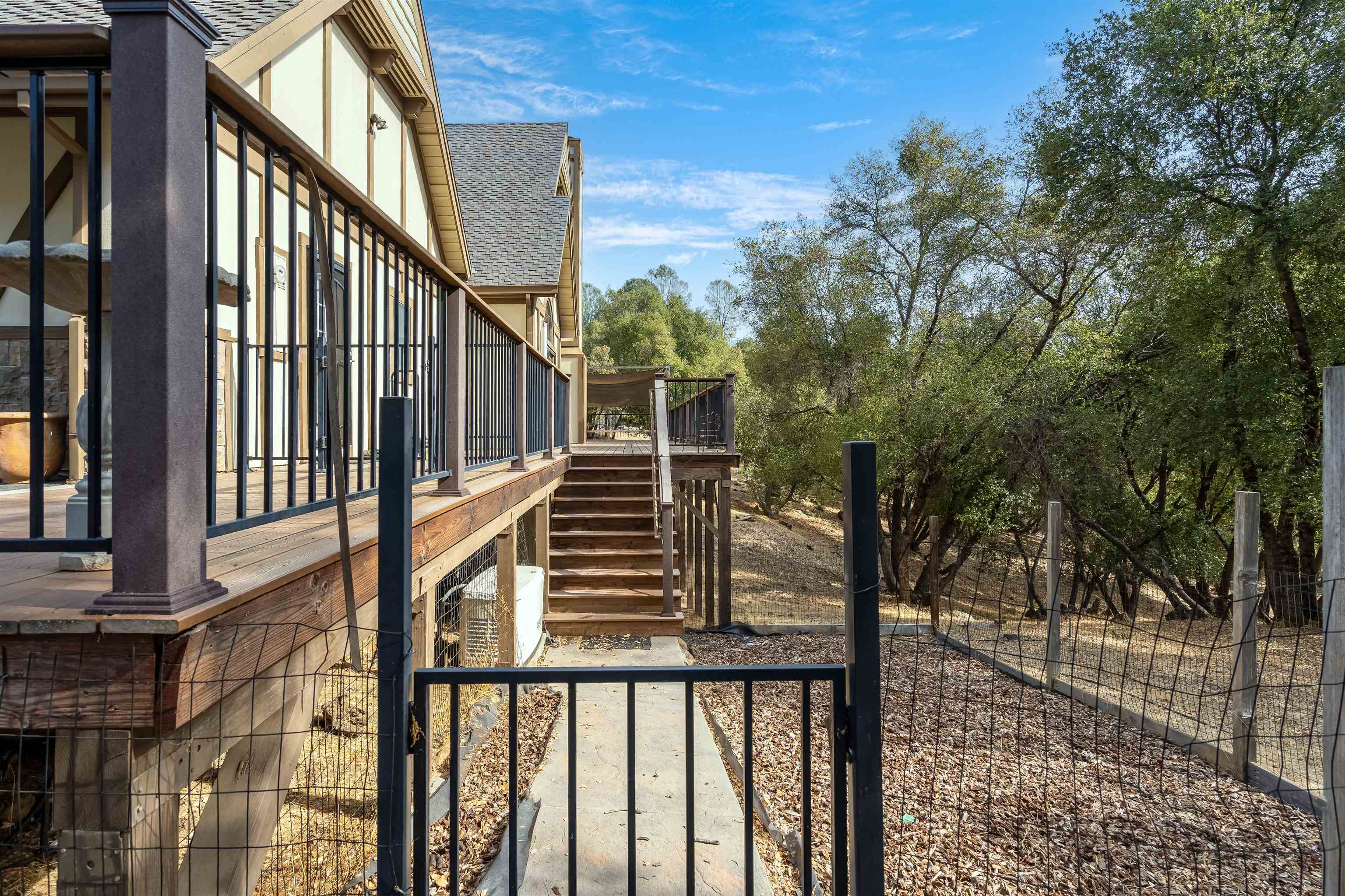 Detail Gallery Image 9 of 48 For 20965 O'brien Ct., Sonora,  CA 95370 - 4 Beds | 3/1 Baths