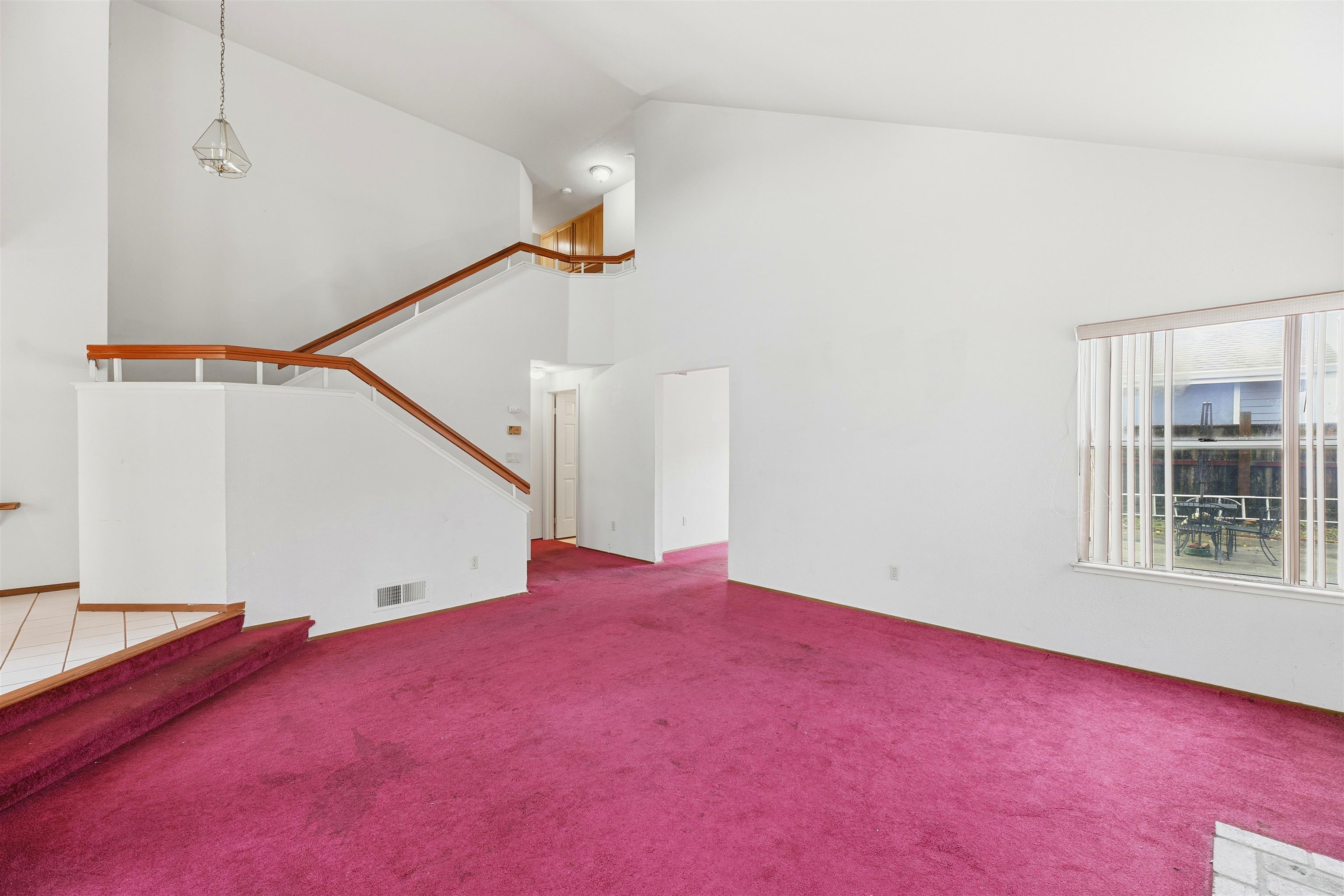 Detail Gallery Image 5 of 29 For 2338 Homestead Cir, Richmond,  CA 94806 - 3 Beds | 2/1 Baths