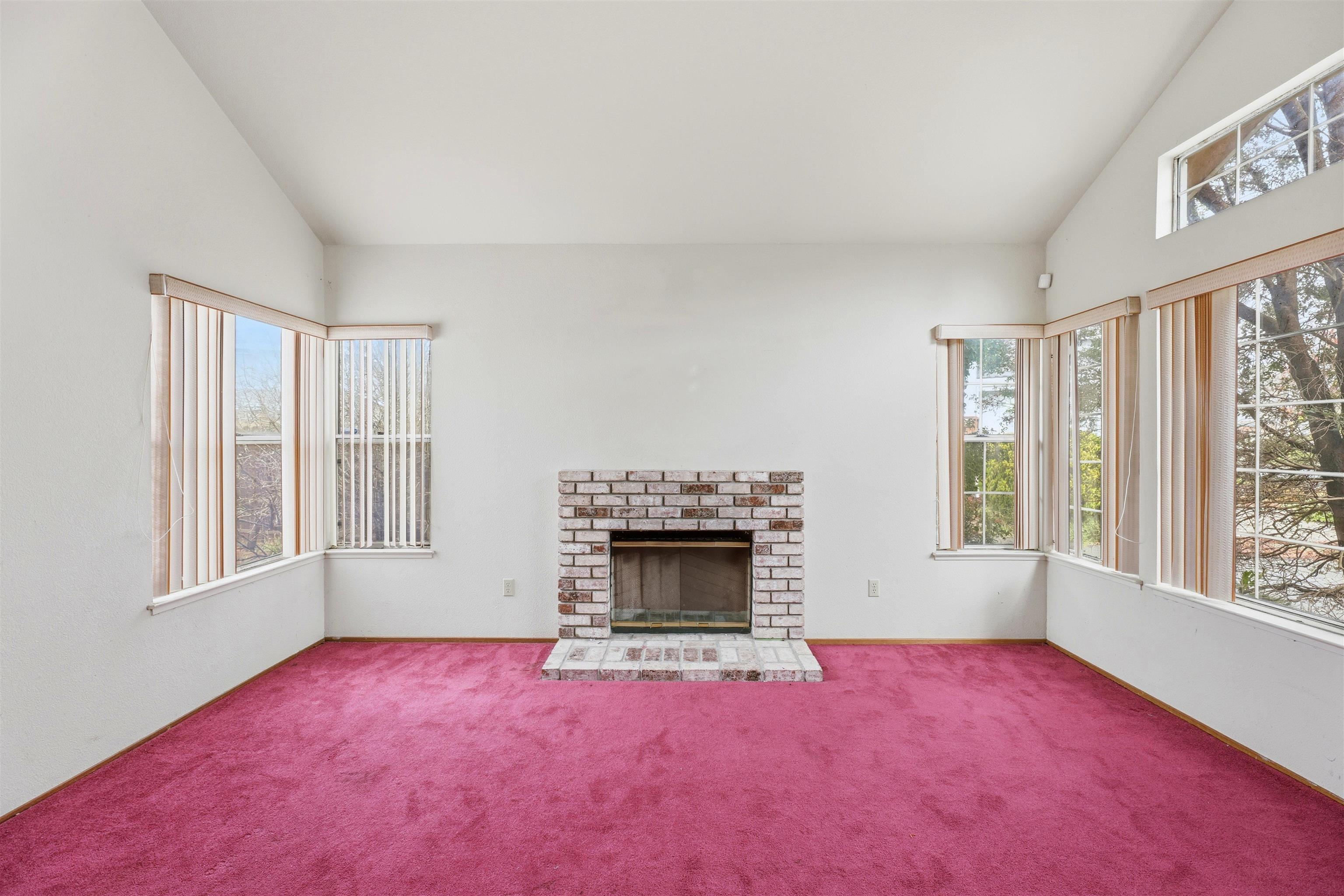 Detail Gallery Image 10 of 29 For 2338 Homestead Cir, Richmond,  CA 94806 - 3 Beds | 2/1 Baths
