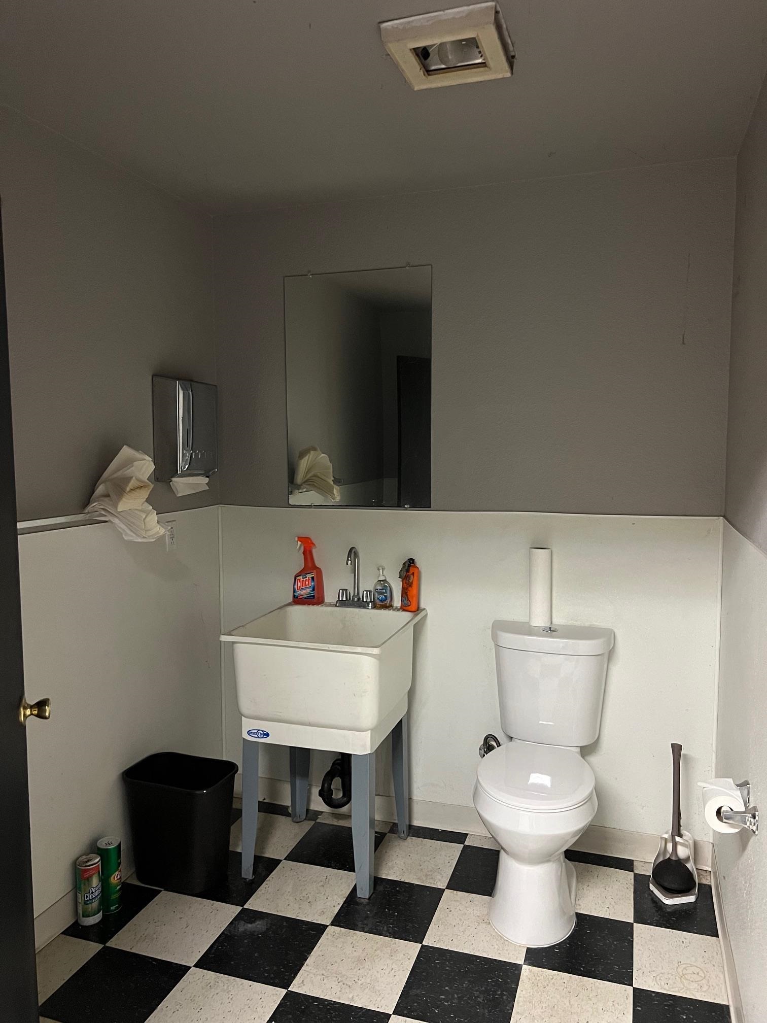 Detail Gallery Image 17 of 23 For 7845-D Enterprise Dr, Newark,  CA 94560 - – Beds | – Baths