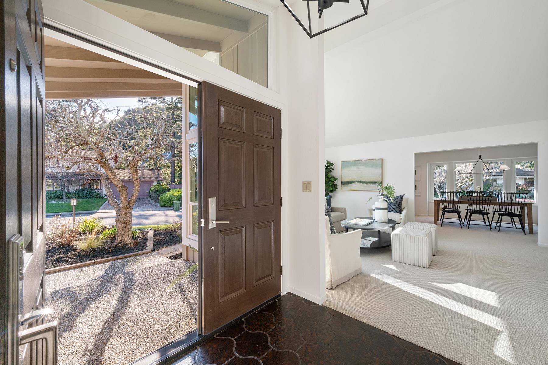 Detail Gallery Image 4 of 31 For 300 Constance Place, Moraga,  CA 94556 - 4 Beds | 2 Baths