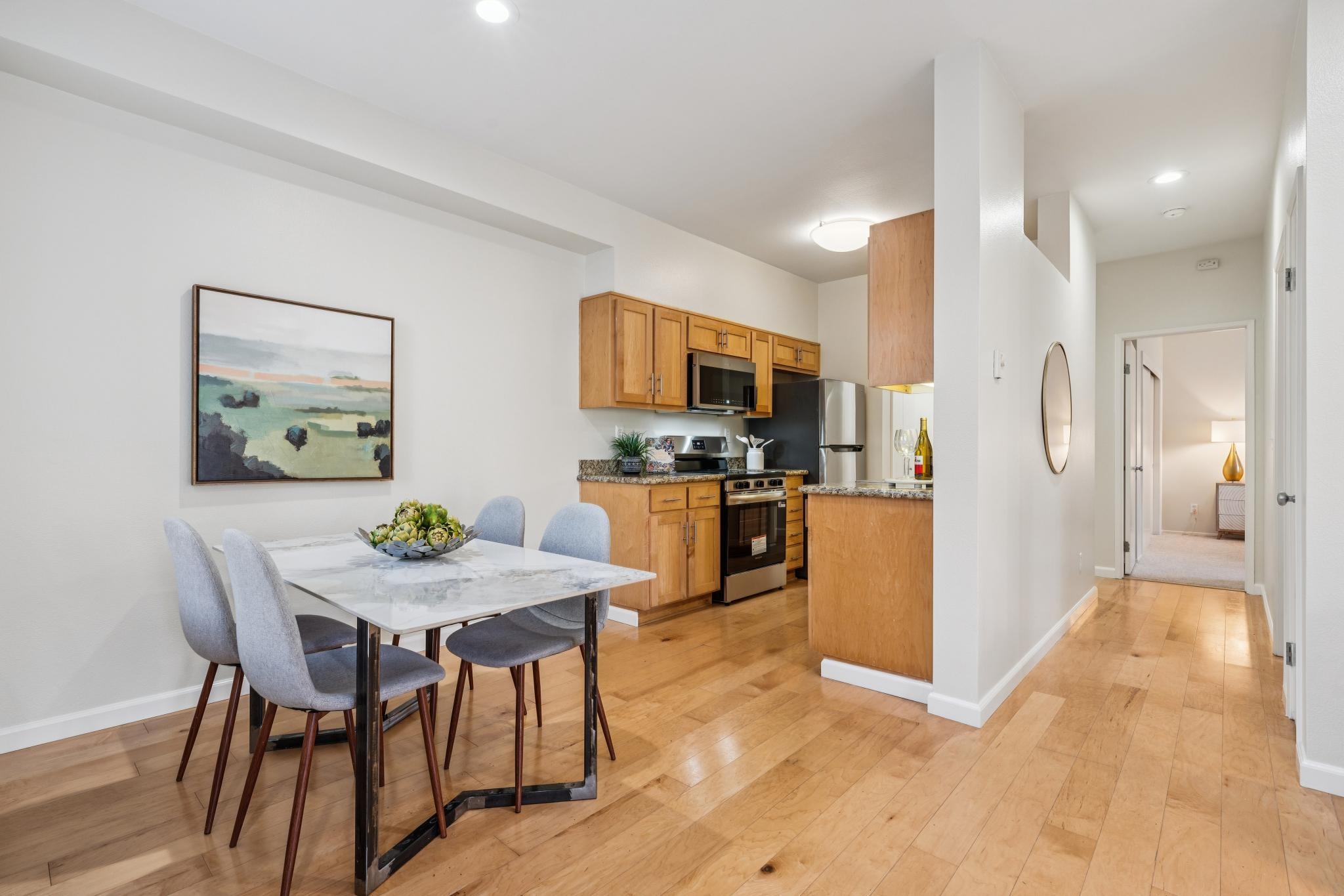 Photo #11: 41120235 Listing: Photo #11