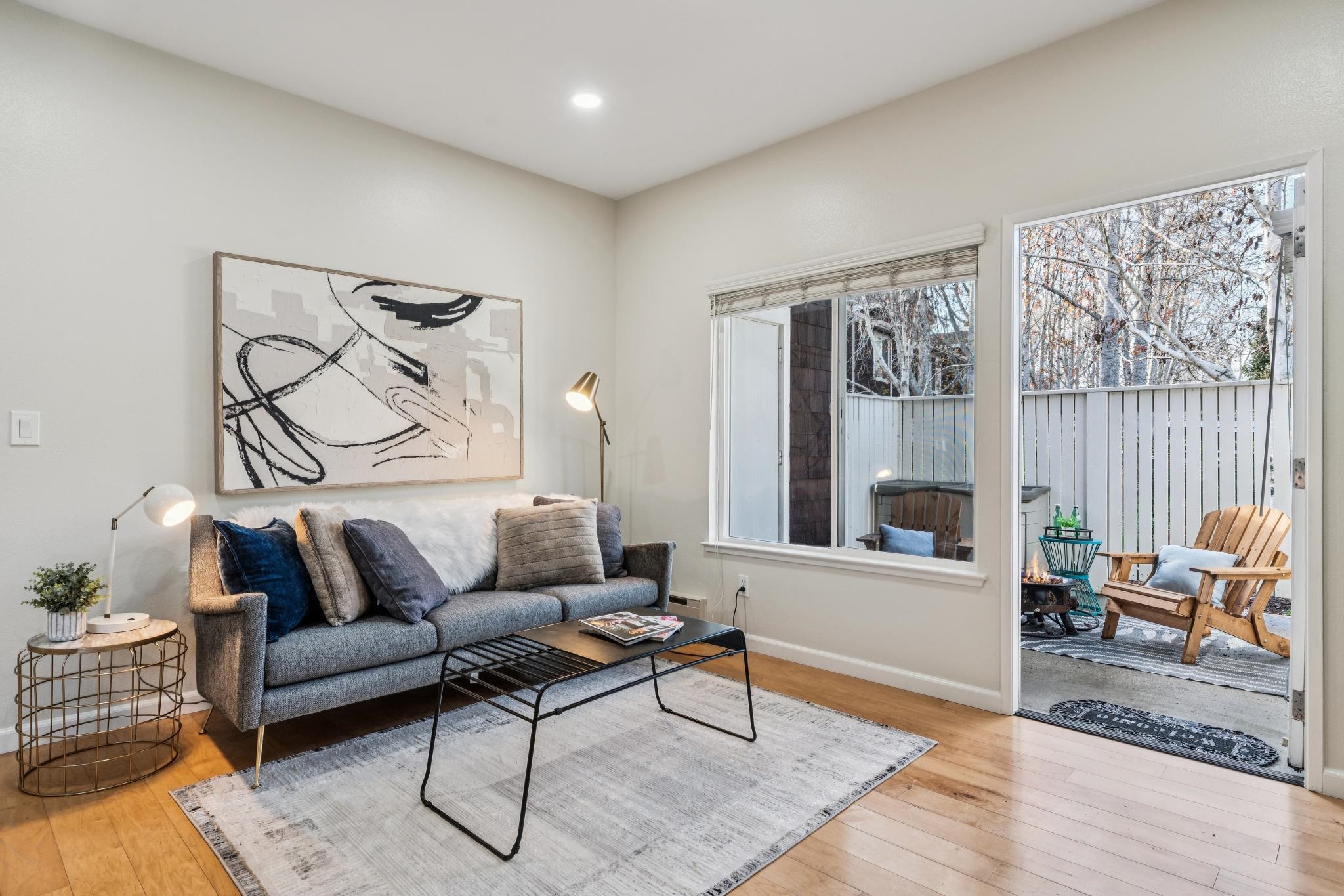 Photo #5: 41120235 Listing: Photo #5