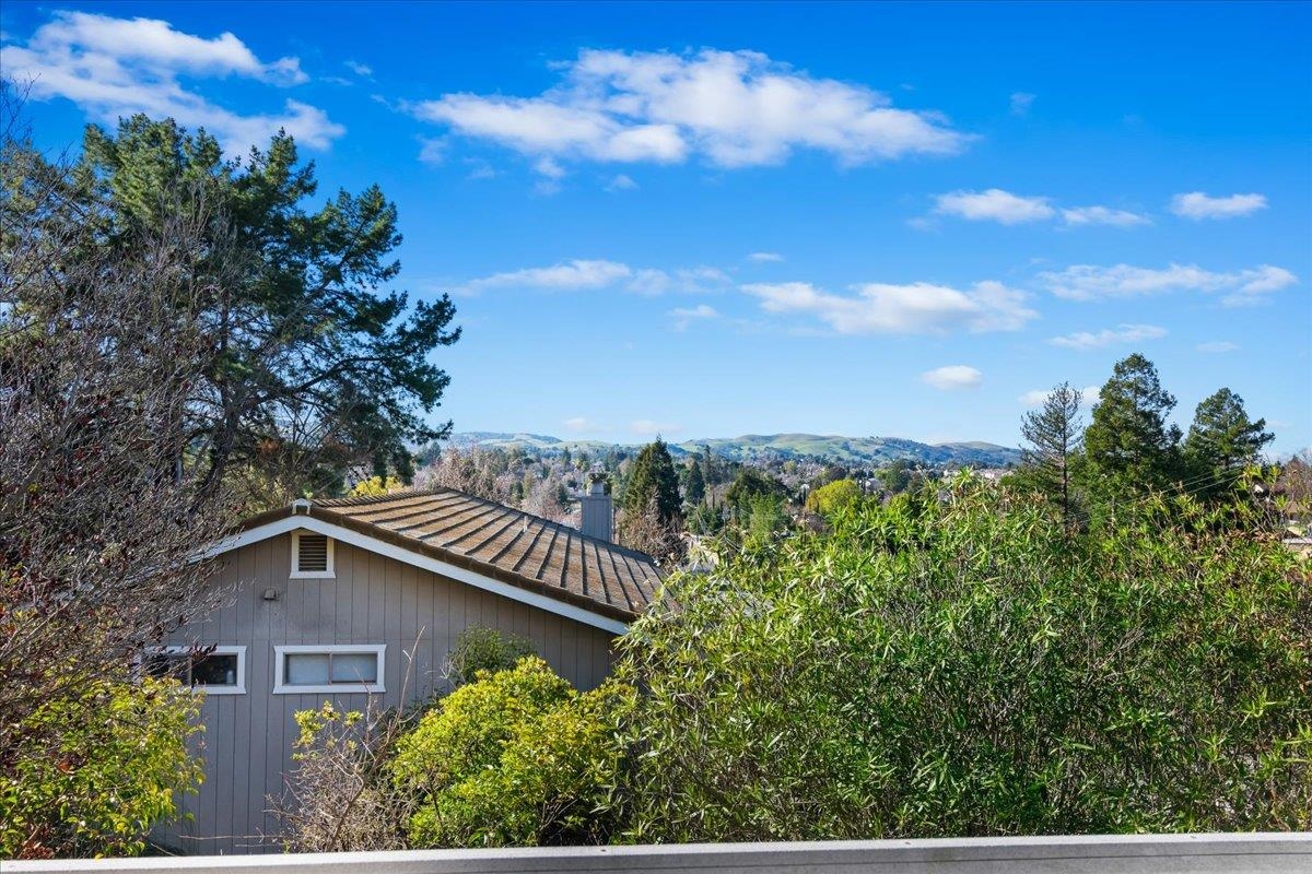 Detail Gallery Image 38 of 48 For 207 Midway Dr, Martinez,  CA 94553 - 4 Beds | 3 Baths