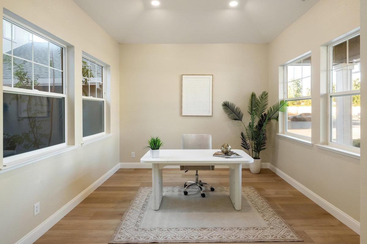 Detail Gallery Image 22 of 53 For 1677 Green Springs Ct, Tracy,  CA 95377 - 5 Beds | 4 Baths