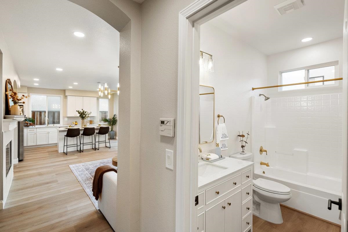 Detail Gallery Image 36 of 53 For 1677 Green Springs Ct, Tracy,  CA 95377 - 5 Beds | 4 Baths