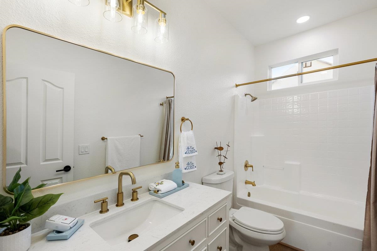 Detail Gallery Image 41 of 53 For 1677 Green Springs Ct, Tracy,  CA 95377 - 5 Beds | 4 Baths