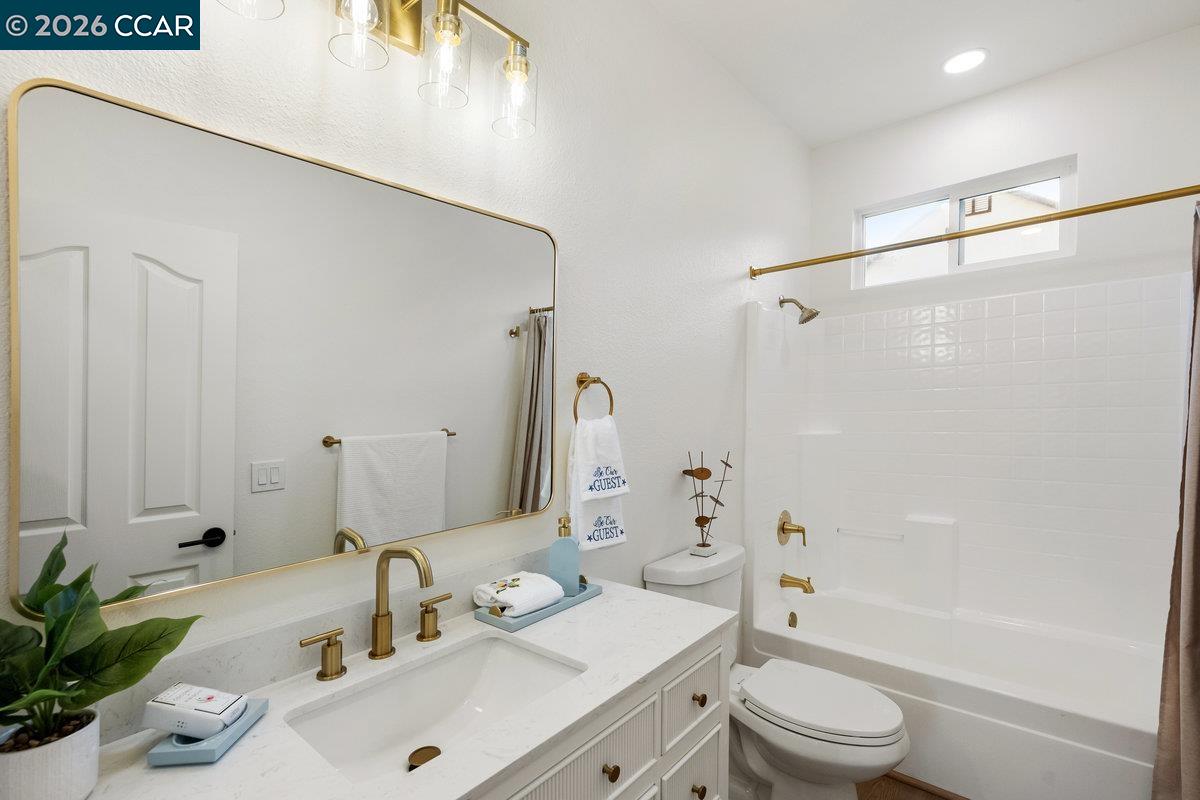 Detail Gallery Image 40 of 52 For 1677 Green Springs Ct, Tracy,  CA 95377 - 5 Beds | 4 Baths